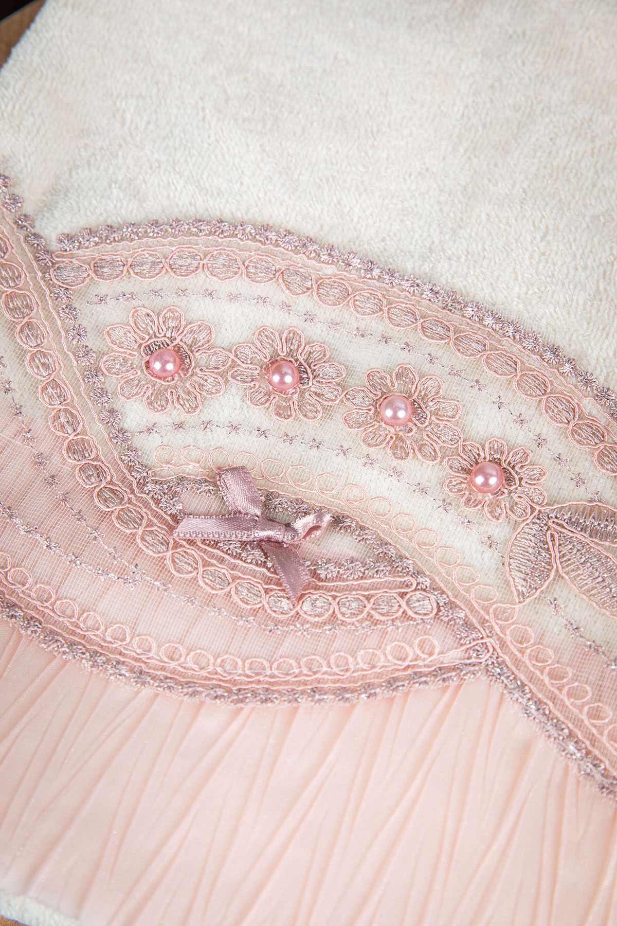 %100 Pamuk Fiyonk Güpürlü Çeyizlik 4'lü Havlu 50x90 - Krem - Pudra %100 Pamuk Fiyonk Güpürlü Çeyizlik 4'lü Havlu 50x90 - Krem - Pudra