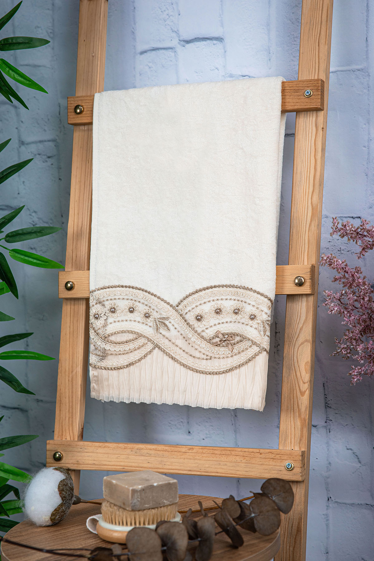 %100 Pamuk Fiyonk Güpürlü Çeyizlik Havlu 50x90 - Vizon