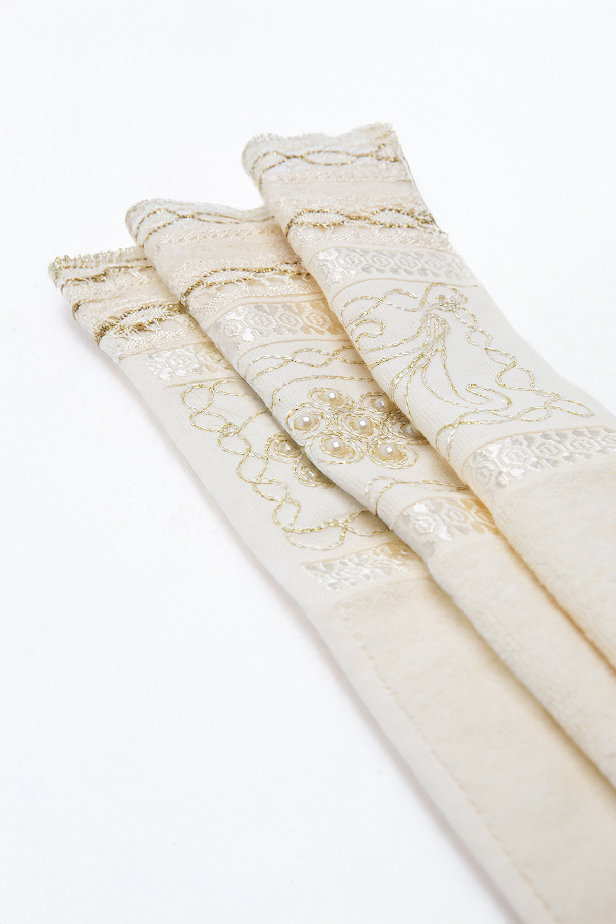 %100 Pamuk Güpürlü Çeyizlik 2li Havlu 50x90 - Krem %100 Pamuk Güpürlü Çeyizlik 2li Havlu 50x90 - Krem