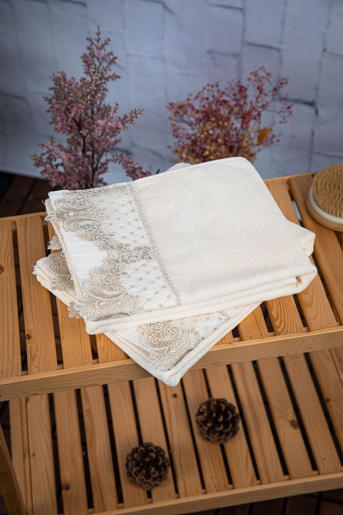 %100 Pamuk İnci Güpürlü Çeyizlik 2li Havlu 50x90 - Krem %100 Pamuk İnci Güpürlü Çeyizlik 2li Havlu 50x90 - Krem