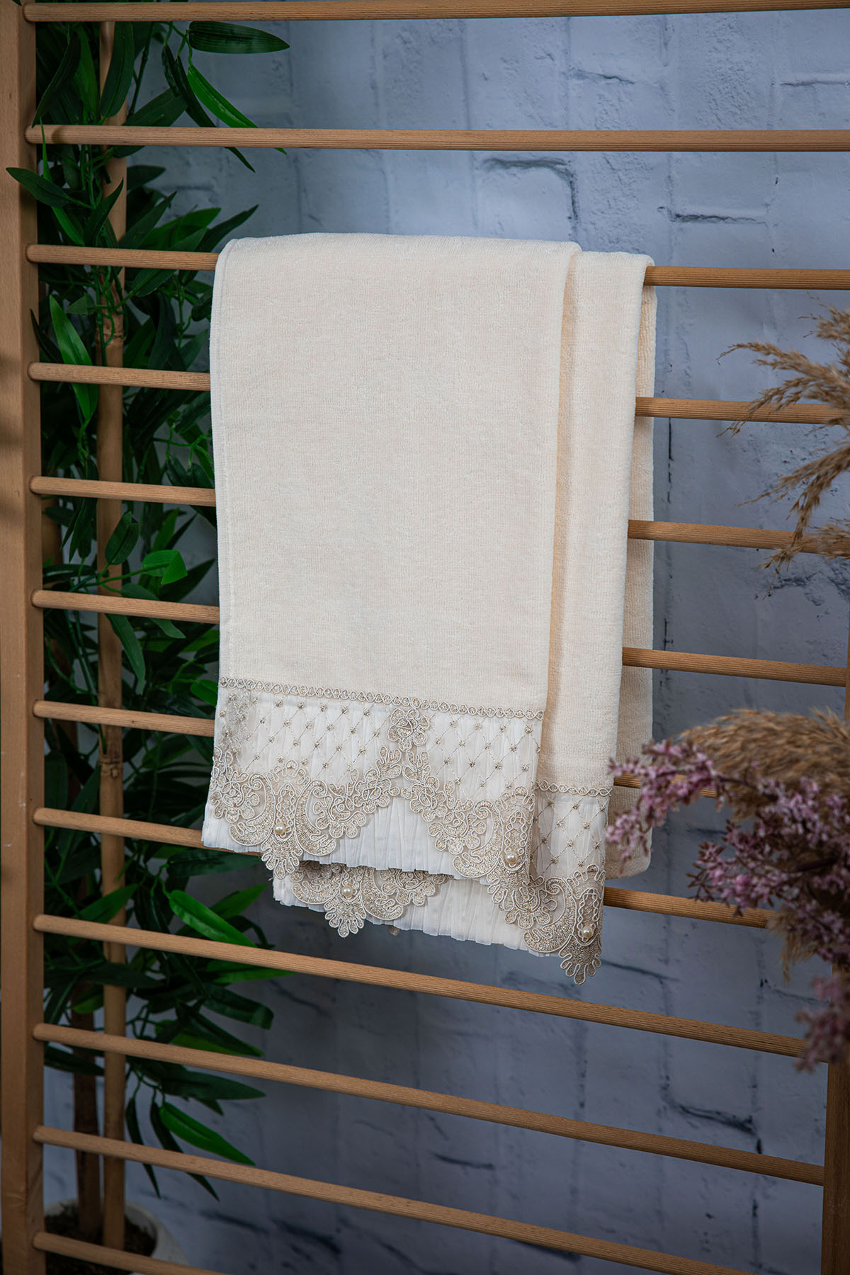 %100 Pamuk İnci Güpürlü Çeyizlik 2li Havlu 50x90 - Krem %100 Pamuk İnci Güpürlü Çeyizlik 2li Havlu 50x90 - Krem