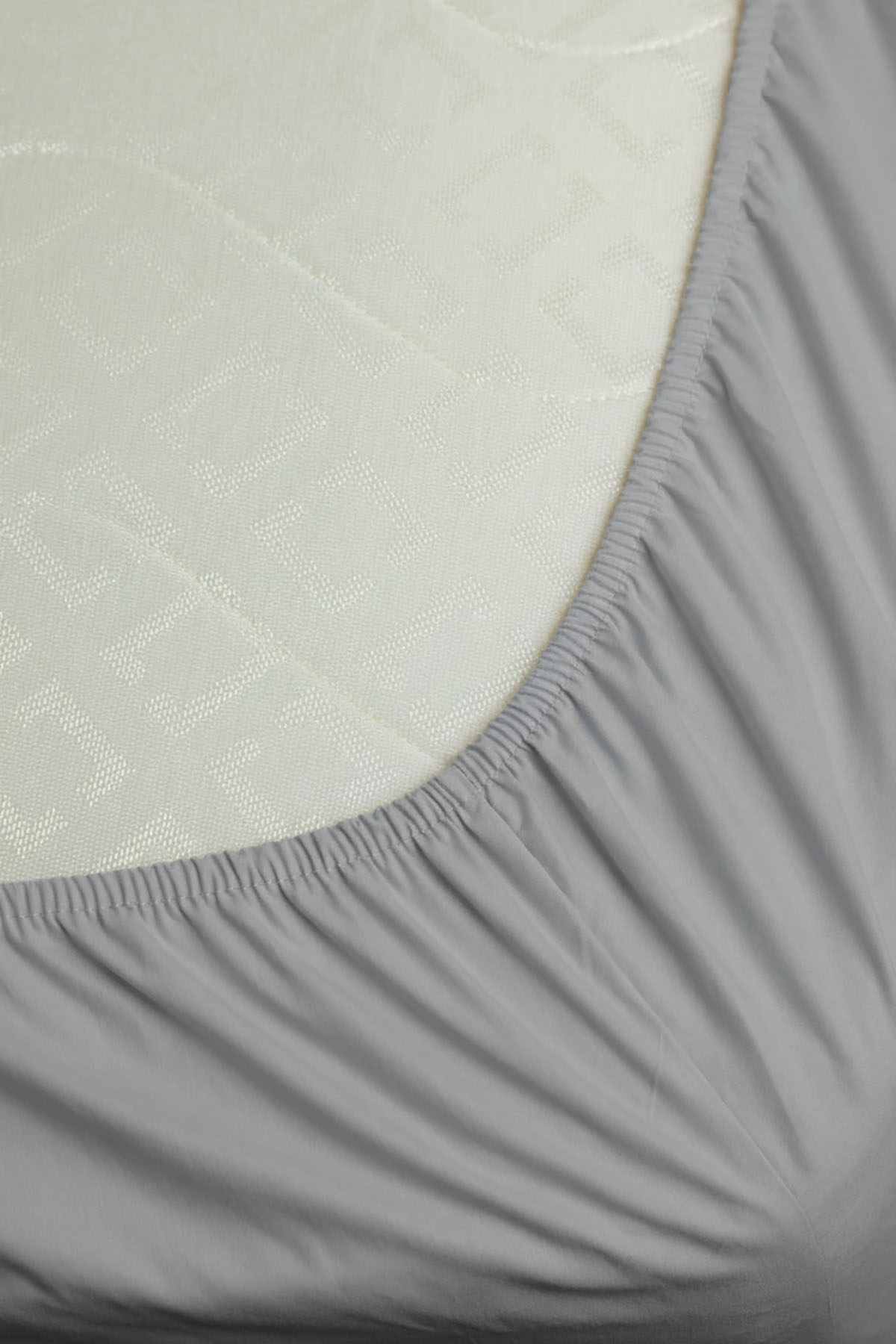 %100 Pamuk Ranforce Premium King Size Lastikli Çarşaf - Koyu Gri %100 Pamuk Ranforce Premium King Size Lastikli Çarşaf - Koyu Gri