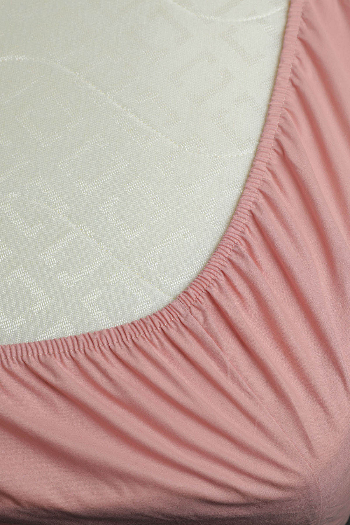 %100 Pamuk Ranforce Premium Tek Kişilik Lastikli Çarşaf - Pudra %100 Pamuk Ranforce Premium Tek Kişilik Lastikli Çarşaf - Pudra