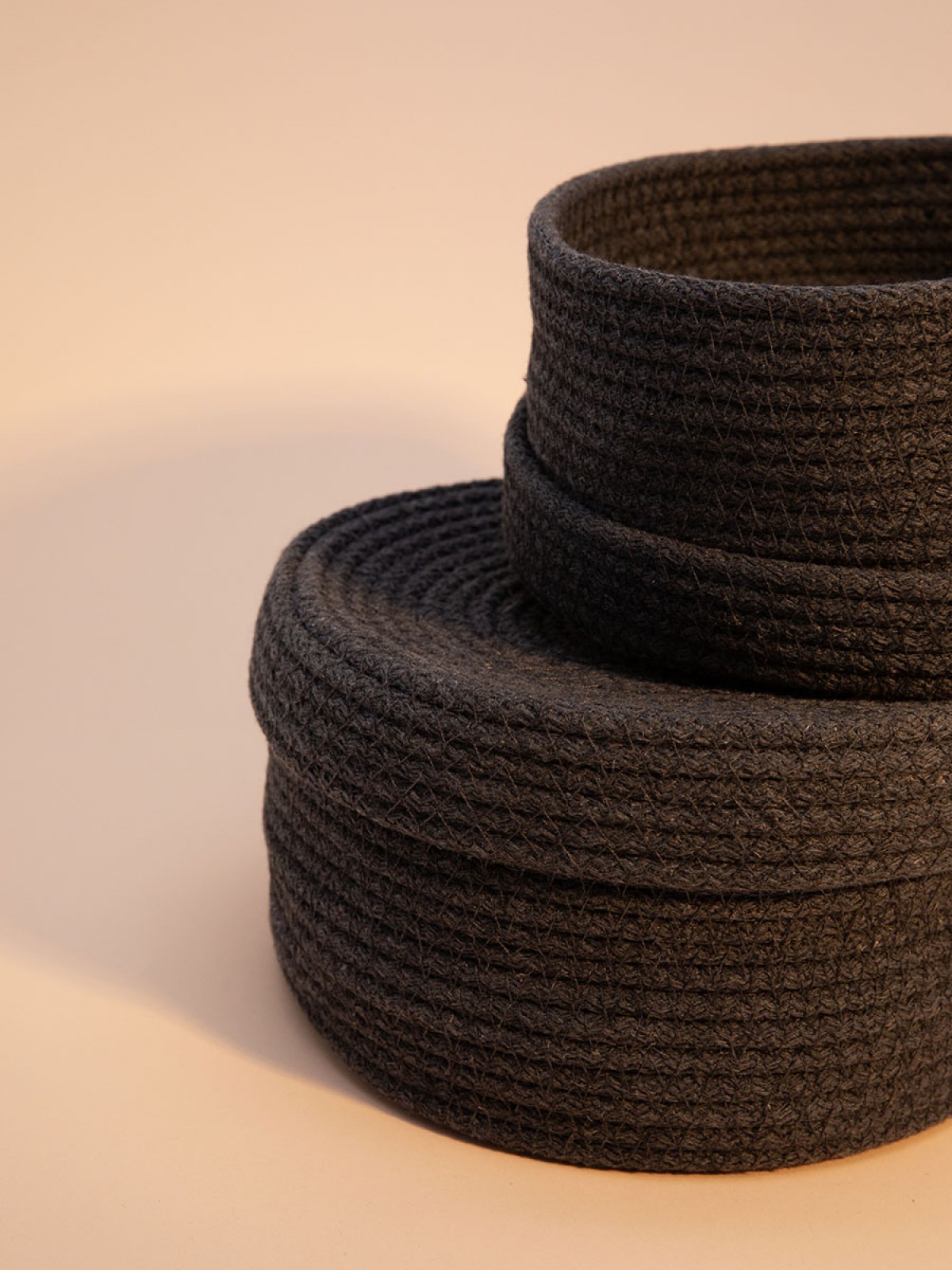 2li Jüt Halat Hasır Kapaklı Dekoratif Sepet - Antrasit 2li Jüt Halat Hasır Kapaklı Dekoratif Sepet - Antrasit