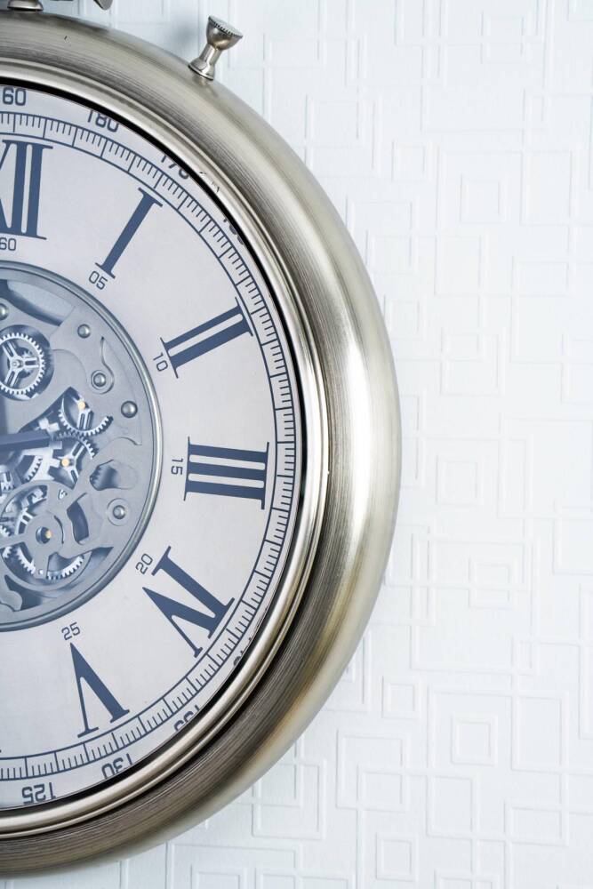 Acar Gümüş Detaylı Dekoratif Çarklı Duvar Saati - 52 cm Gümüş JOY-07431 Acar Gümüş Detaylı Dekoratif Çarklı Duvar Saati - 52 cm Gümüş JOY-07431