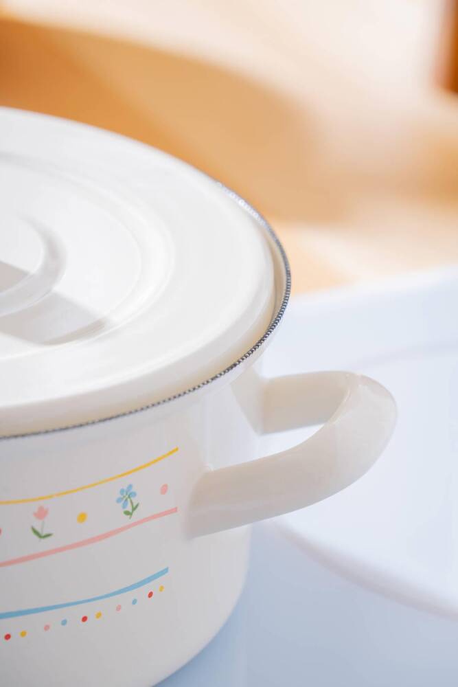 Acar Made With Love Emaye Tencere - 20 cm XAP-07705 Acar Made With Love Emaye Tencere - 20 cm XAP-07705