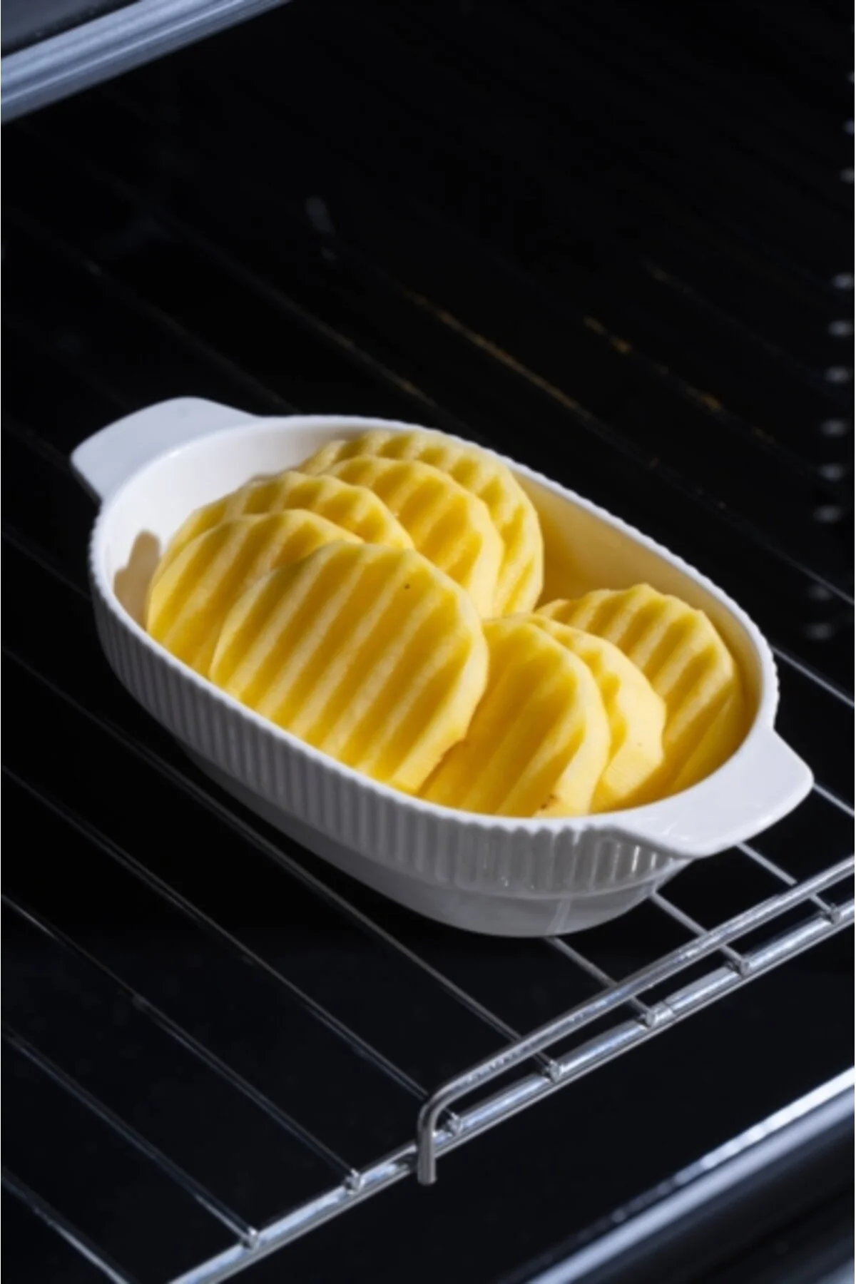 Acar Nova Oval Fırın Kabı 19 cm JEA-07377 Acar Nova Oval Fırın Kabı 19 cm JEA-07377