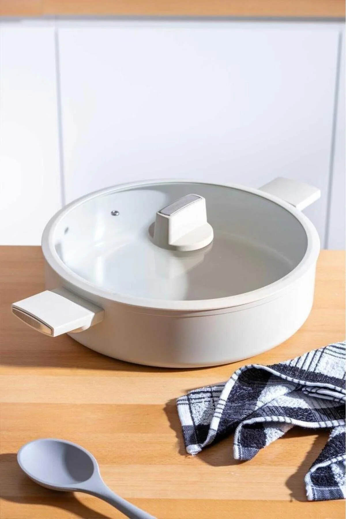 Acar Ultimate Pro Dövme Karniyarik Tencere 30X8 cm BFT-05941 Acar Ultimate Pro Dövme Karniyarik Tencere 30X8 cm BFT-05941