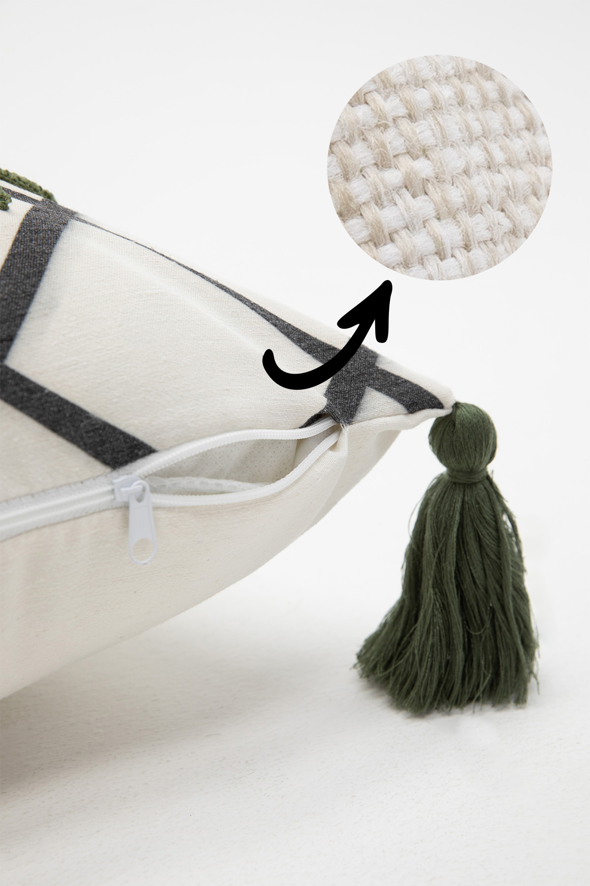 Avis Püsküllü Punch 2li Kırlent Kılıfı 42x42-Yeşil Avis Püsküllü Punch 2li Kırlent Kılıfı 42x42-Yeşil