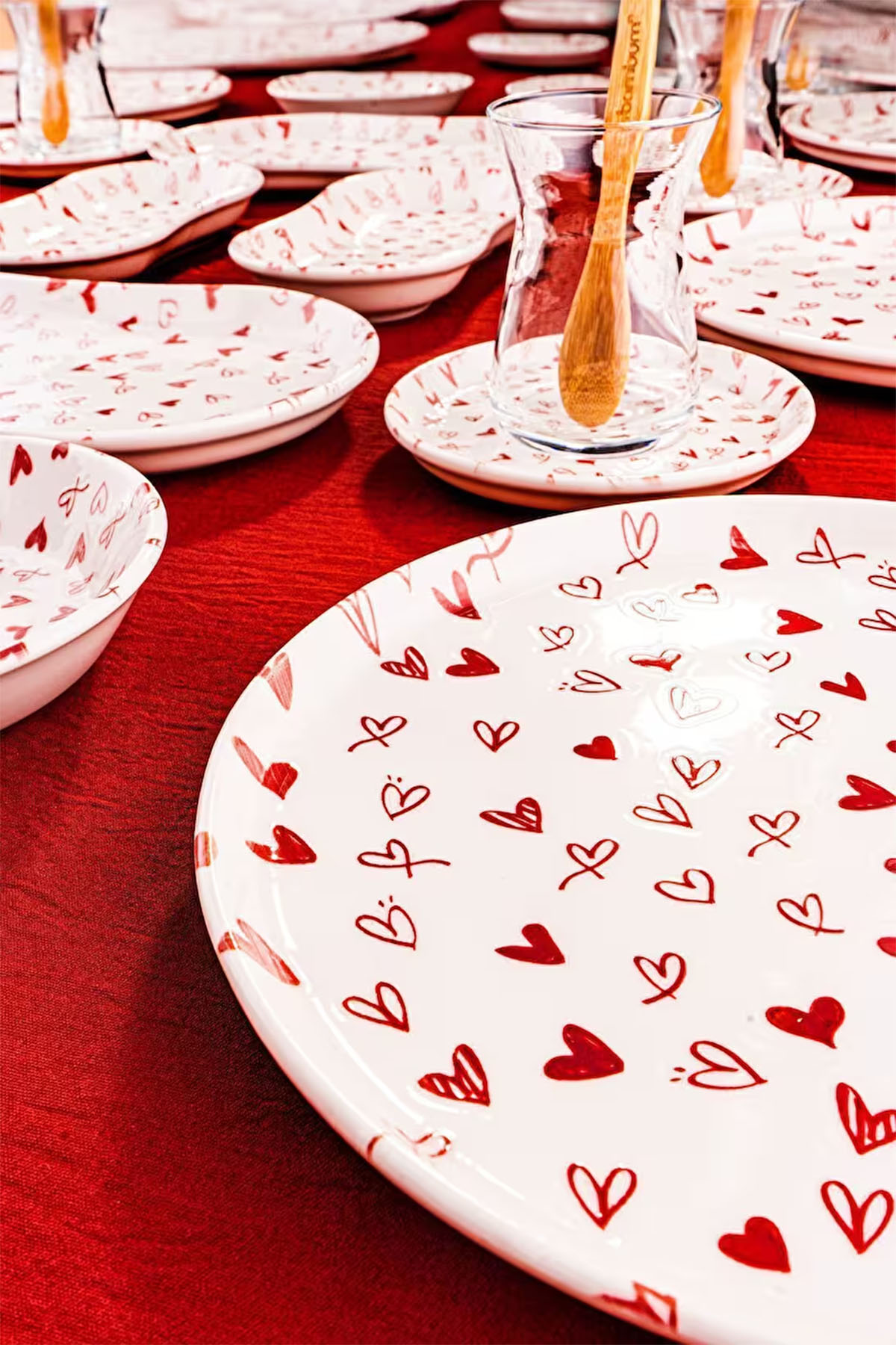 Bambum Pera Love 32 Parça Porselen Kahvaltı Takımı