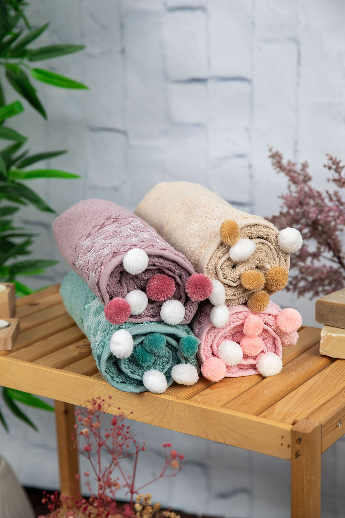 Bella Ponponlu 4'lü Yüz Havlusu 50x90