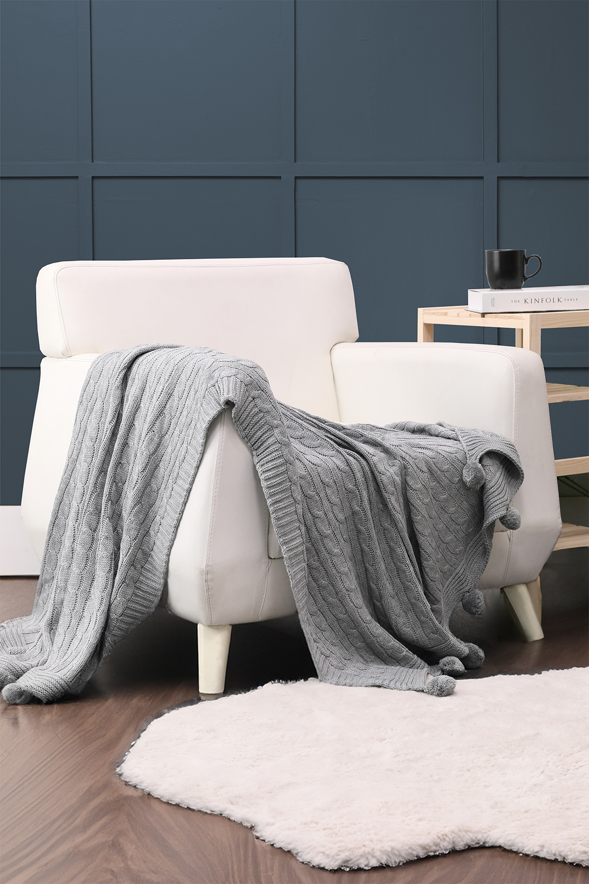 Biocotton Triko Ponponlu Örgü Tv Battaniyesi - Gri