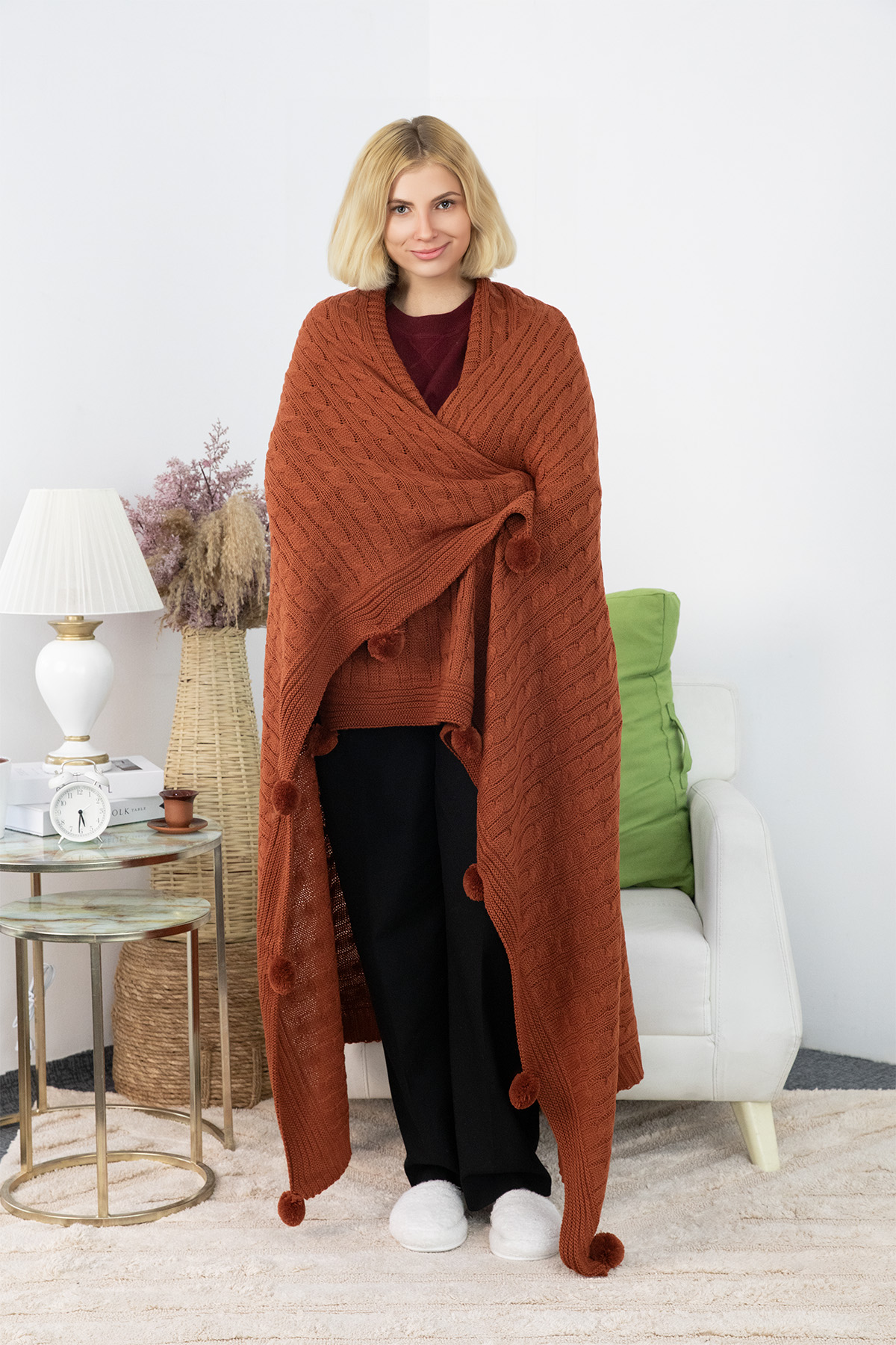 Biocotton Triko Ponponlu Tv Battaniyesi - Kiremit Biocotton Triko Ponponlu Tv Battaniyesi - Kiremit