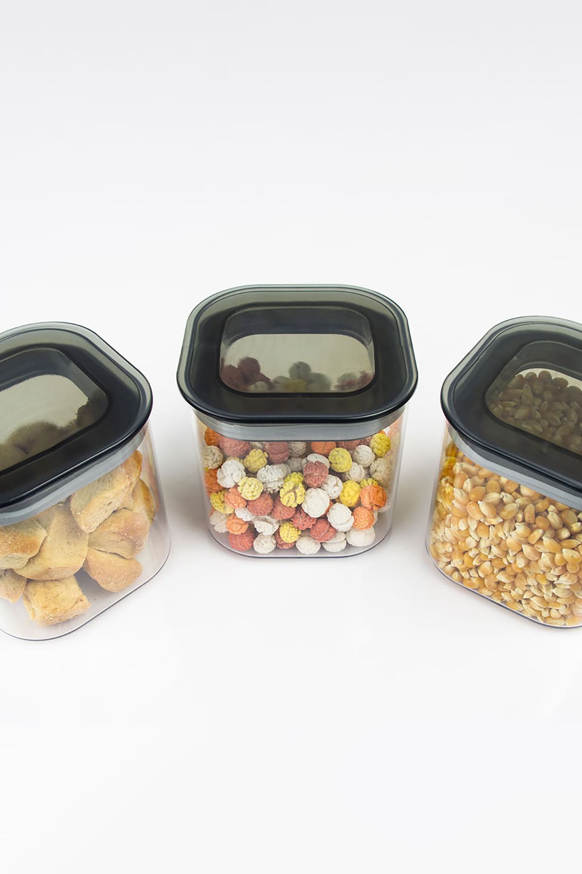 DecoBella 3'lü 0.5 L Kare Erzak Kabı Seti 50874 - Şeffaf DecoBella 3'lü 0.5 L Kare Erzak Kabı Seti 50874 - Şeffaf