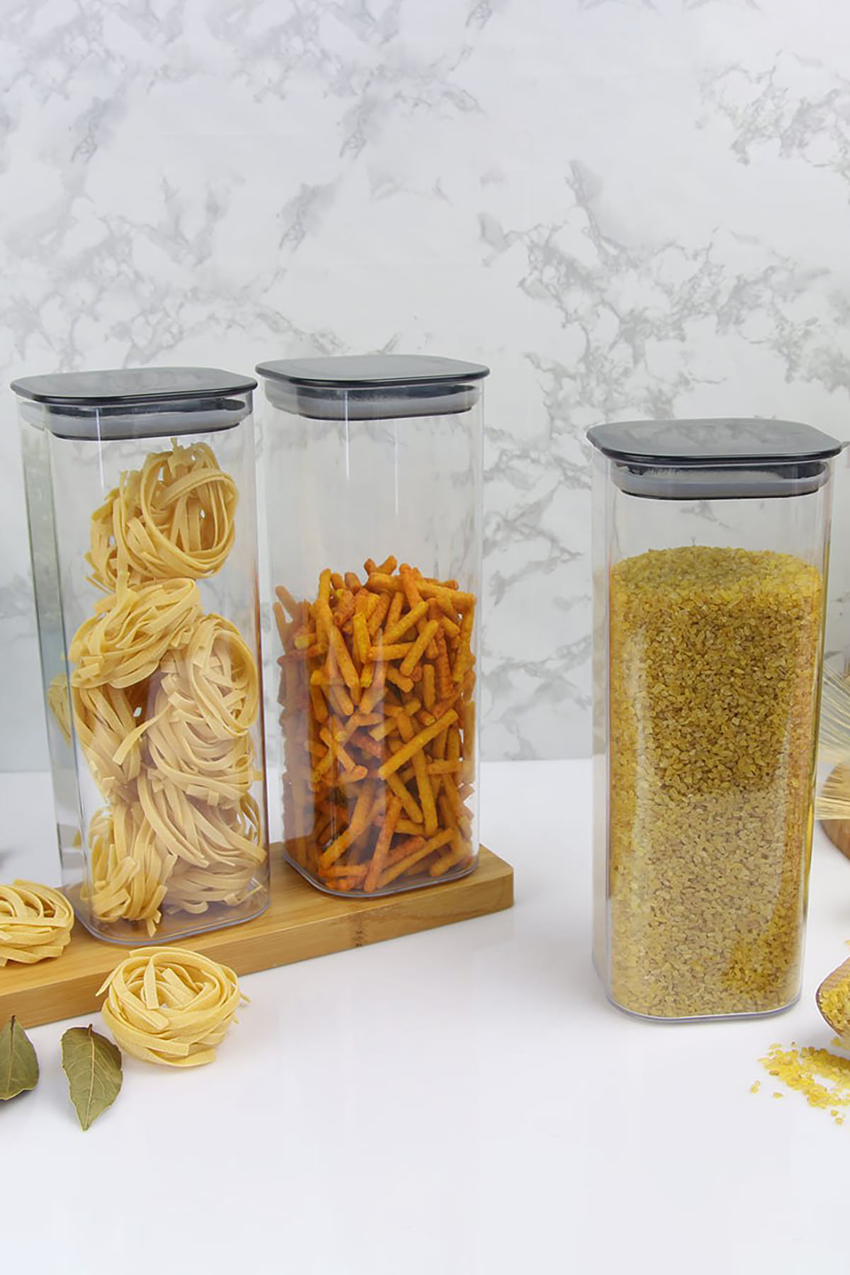 DecoBella 3'lü 1.7 L Kare Erzak Kabı Seti 50876 - Şeffaf DecoBella 3'lü 1.7 L Kare Erzak Kabı Seti 50876 - Şeffaf