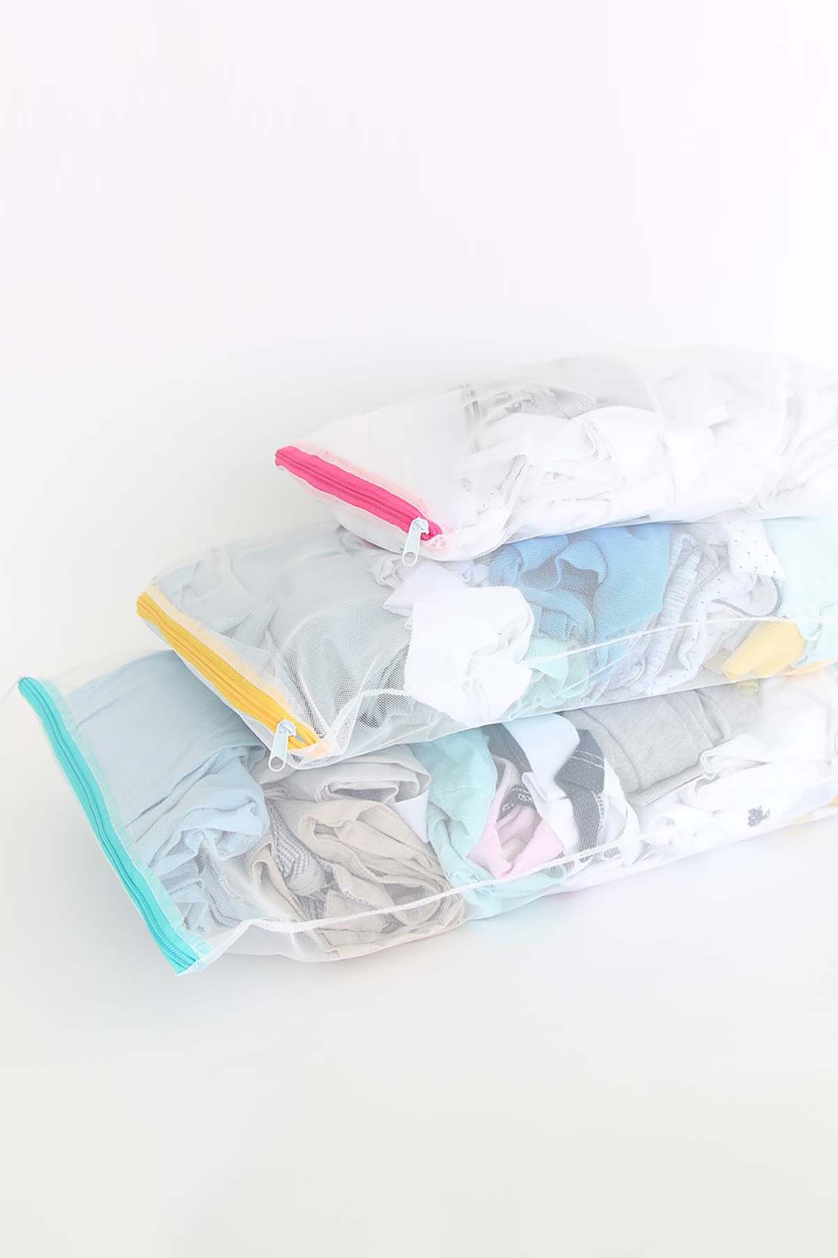 DecoBella 3'lü Fermuarlı Çamaşır Filesi 90515 - Renkli DecoBella 3'lü Fermuarlı Çamaşır Filesi 90515 - Renkli