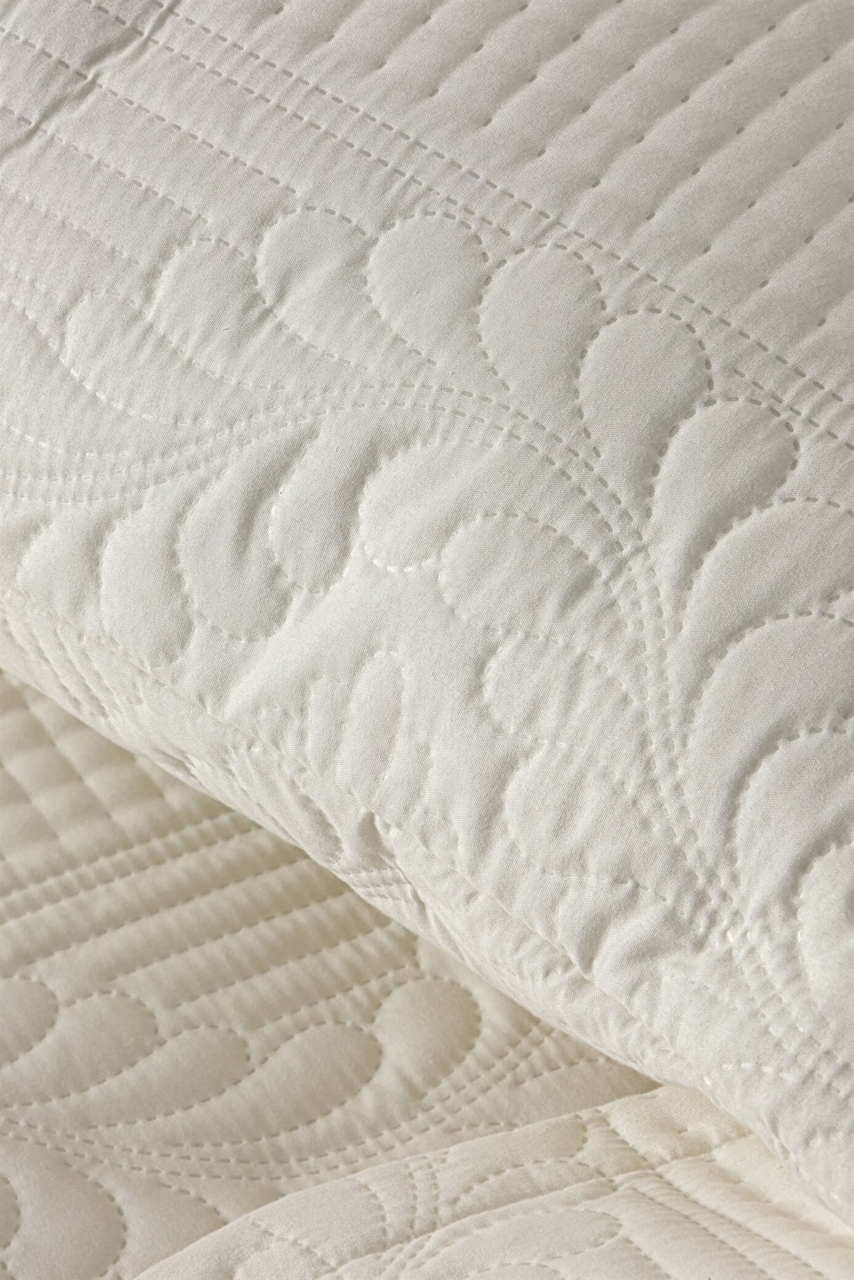 Elif Jumbo Soft Çift Kişilik Yatak Örtüsü Takımı - Ekru