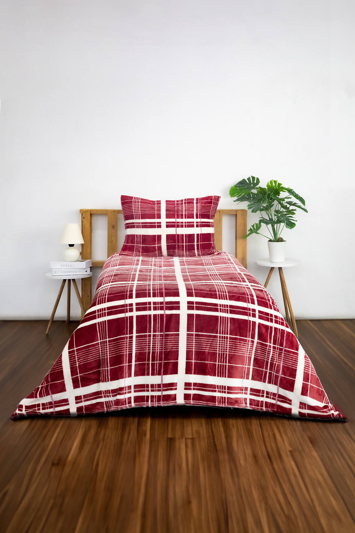 Favora 2 Parça Woolly Tek Kişilik Yatak Örtüsü Set Favora 2 Parça Woolly Tek Kişilik Yatak Örtüsü Set