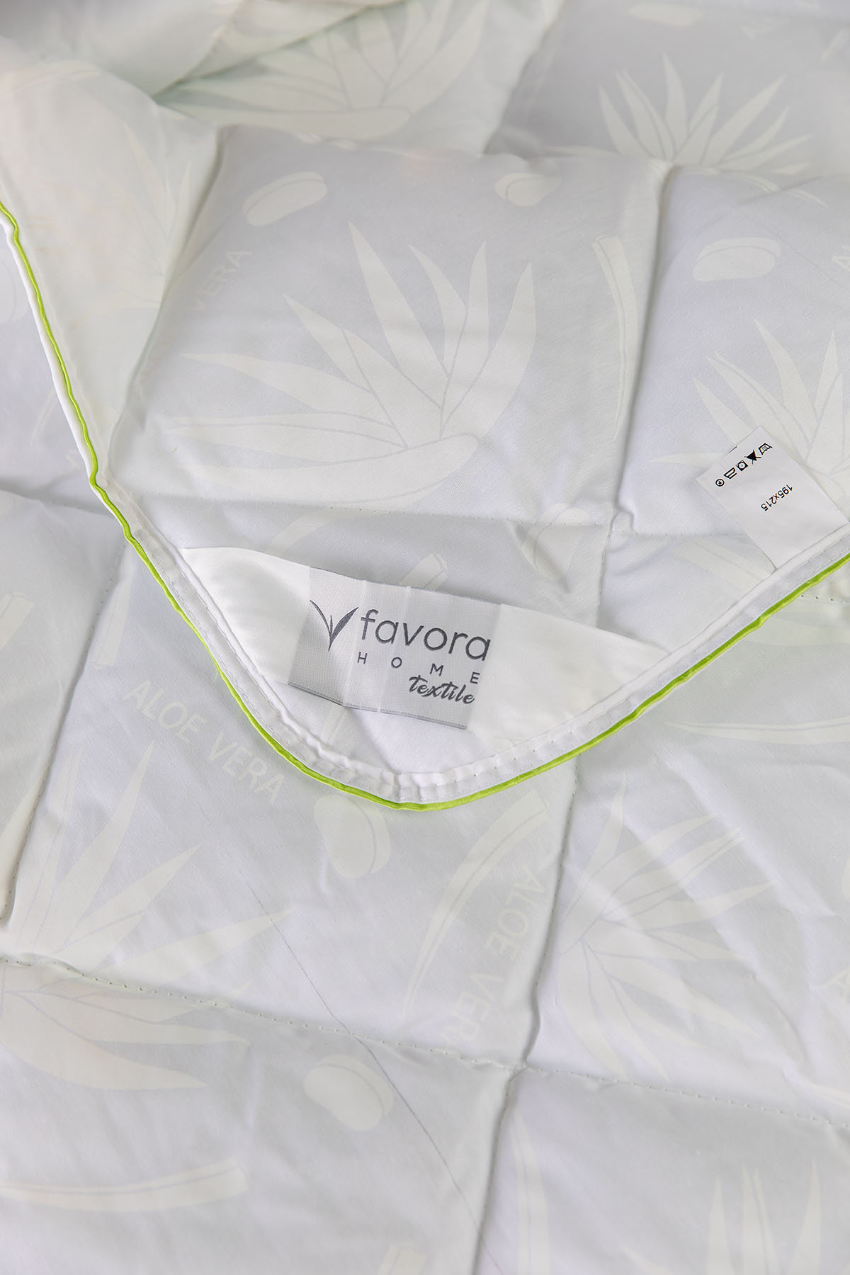 Favora Aloevera Çift Kişilik Yorgan 195x215 Favora Aloevera Çift Kişilik Yorgan 195x215
