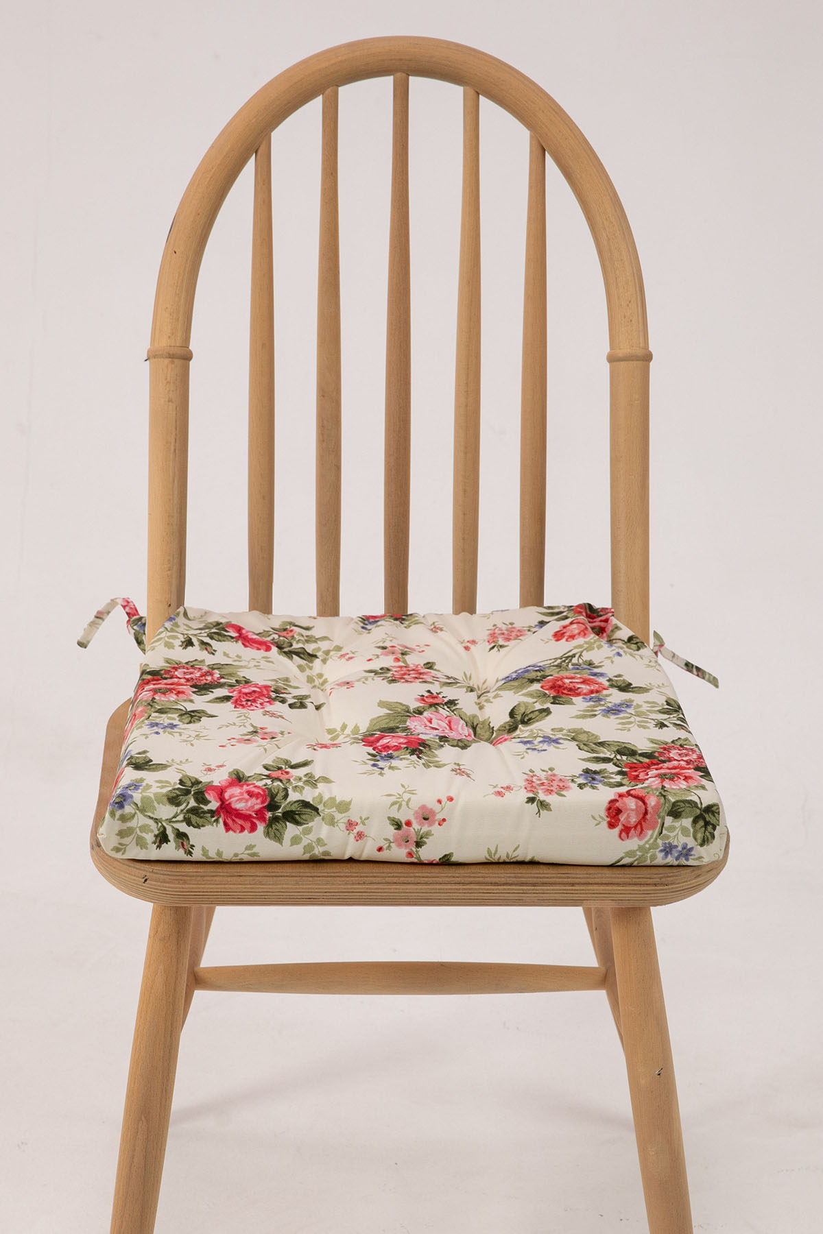 Favora Florya Süngerli Sandalye Minderi 40x40 Cm - Pembe Favora Florya Süngerli Sandalye Minderi 40x40 Cm - Pembe