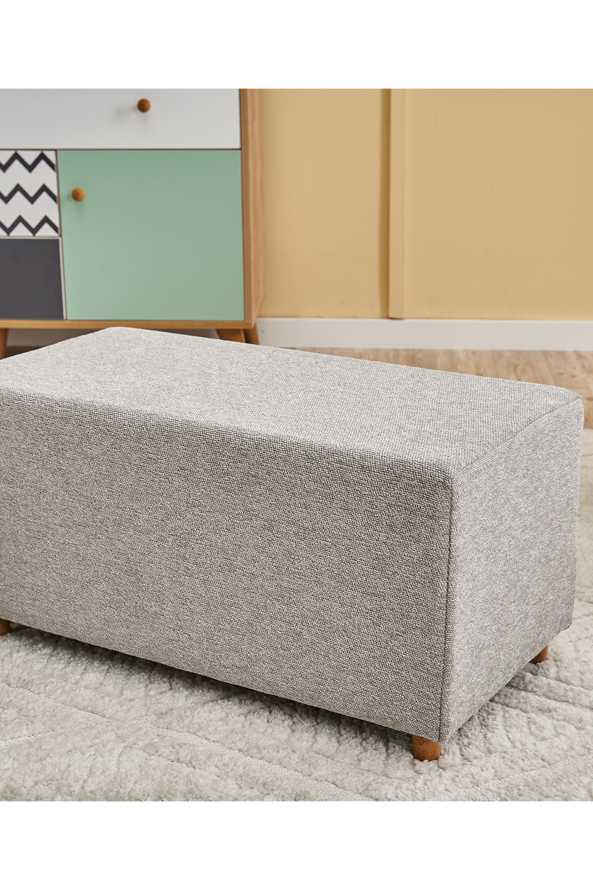 Favora Genma Ahşap Ayaklı Puf - Bej