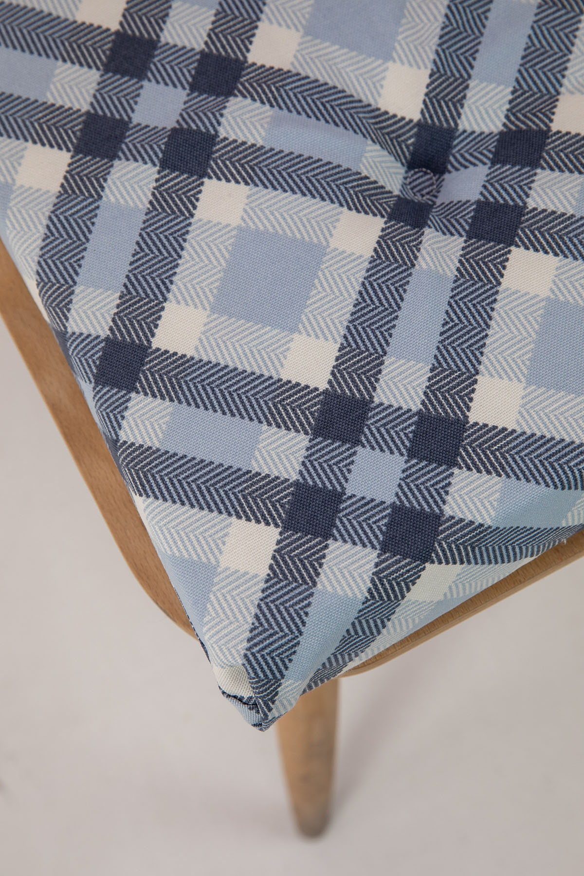 Favora Karelia Süngerli Sandalye Minderi 40x40 Cm - Mavi Favora Karelia Süngerli Sandalye Minderi 40x40 Cm - Mavi