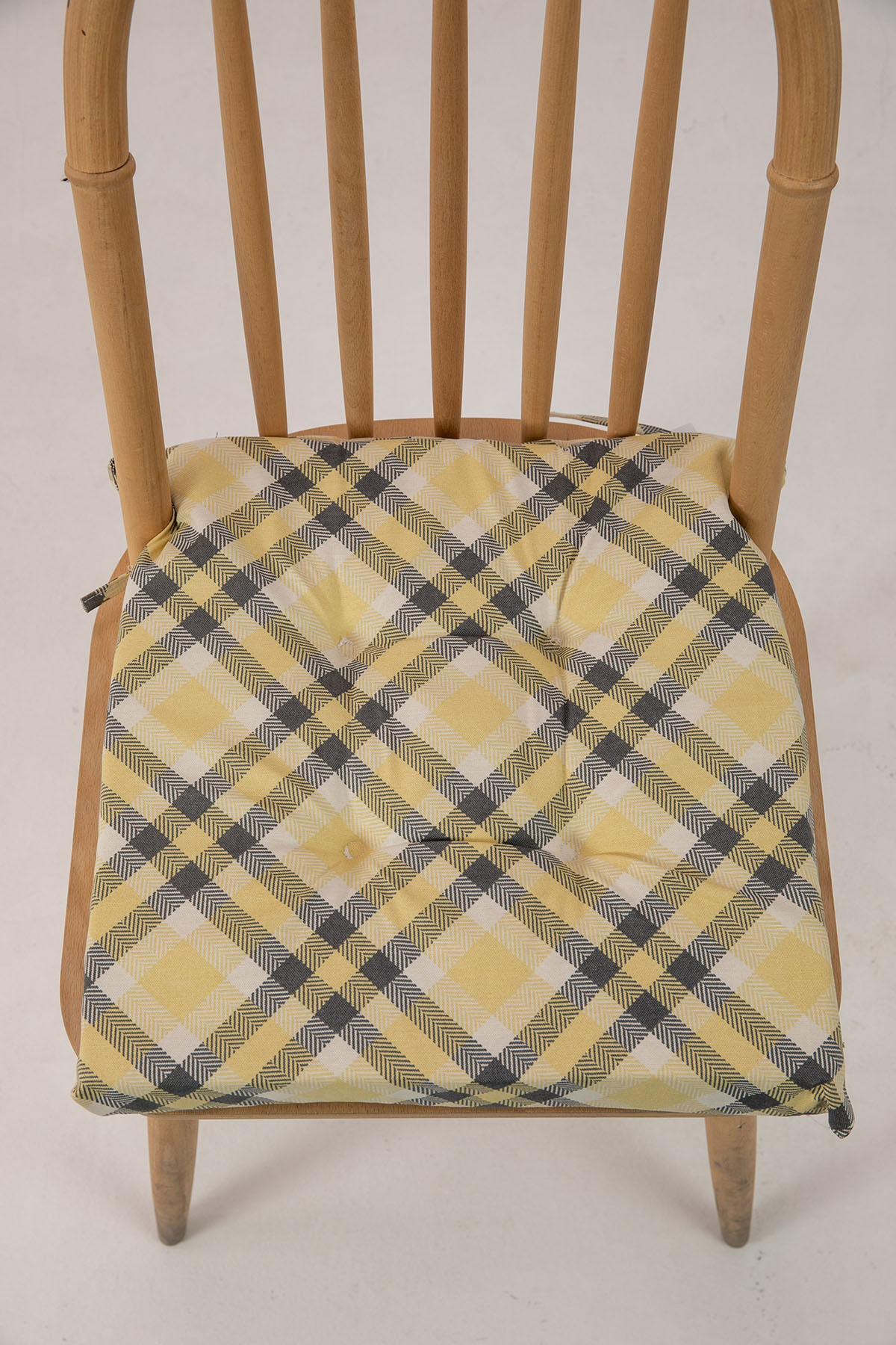 Favora Karelia Süngerli Sandalye Minderi 40x40 Cm - Sarı