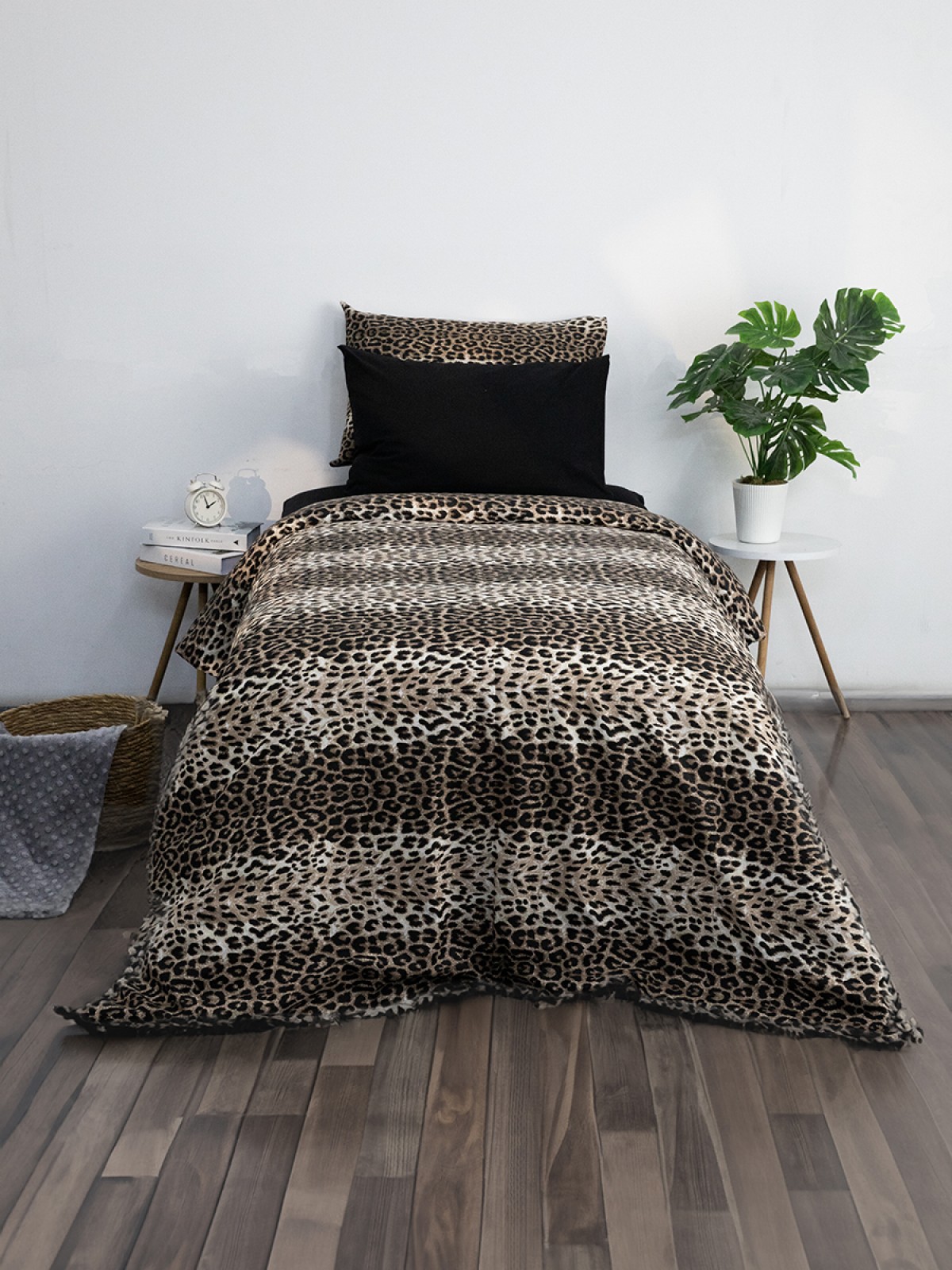 Favora Leopar Desenli Lastikli Çarşaflı Tek Kişilik Nevresim Takımı