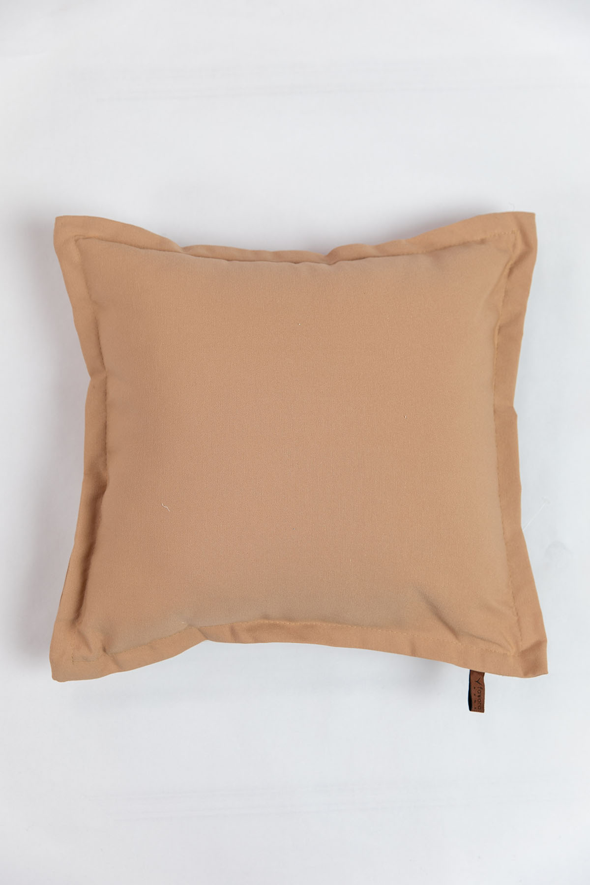 Favora Lino Kırlent 43x43 cm - Vizon Favora Lino Kırlent 43x43 cm - Vizon