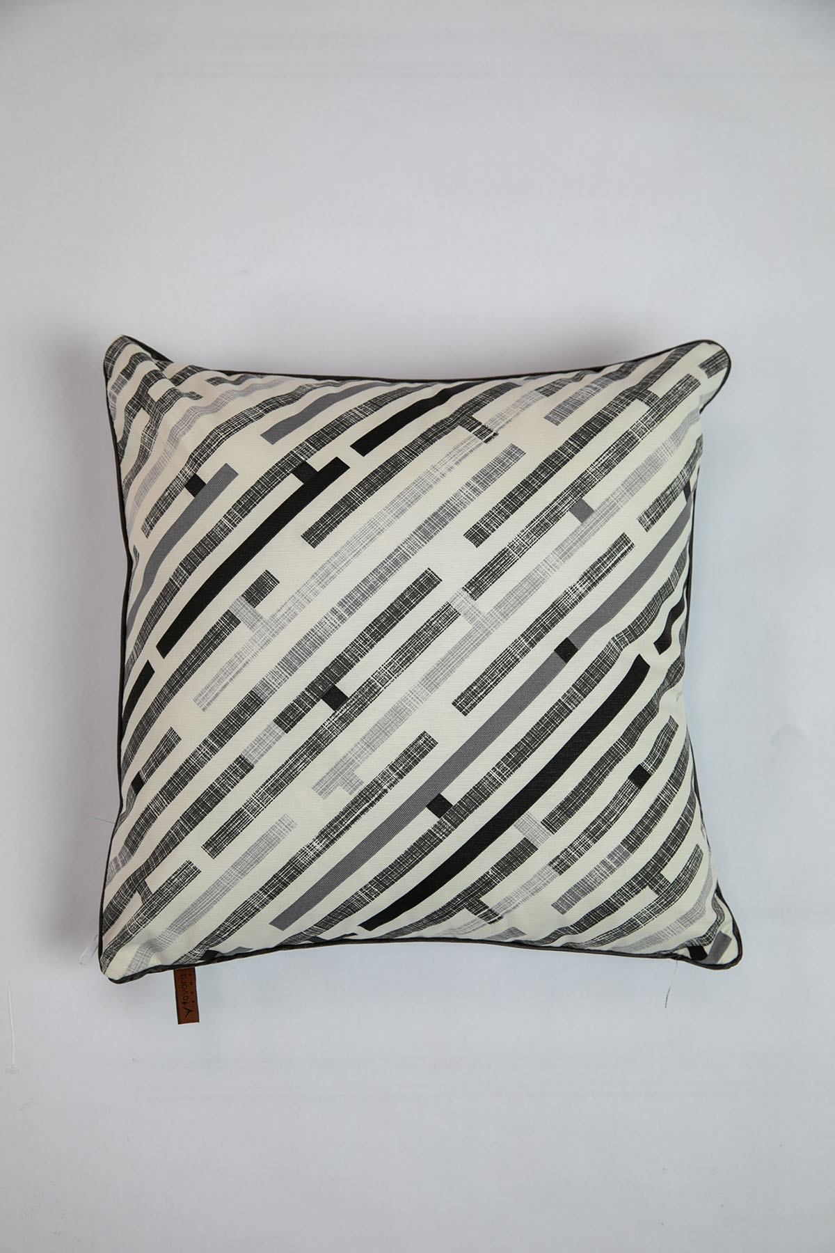 Favora Moderna Kırlent 43x43 cm - Gri