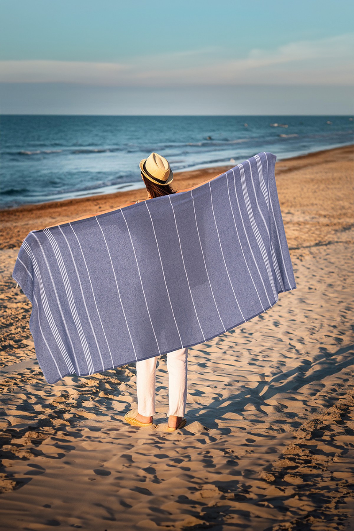 Favora Peştamal Plaj Havlusu 90x140 - Lacivert Favora Peştamal Plaj Havlusu 90x140 - Lacivert