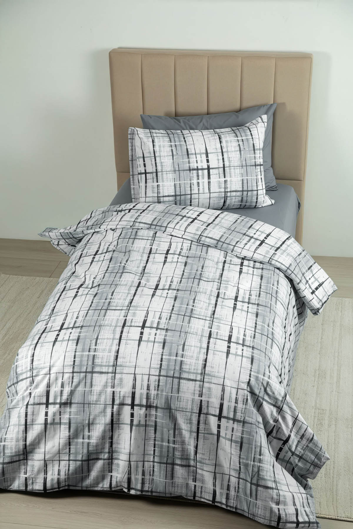 Favora Vilora Lastikli Çarşaflı Tek Kişilik Nevresim Takımı - Gri