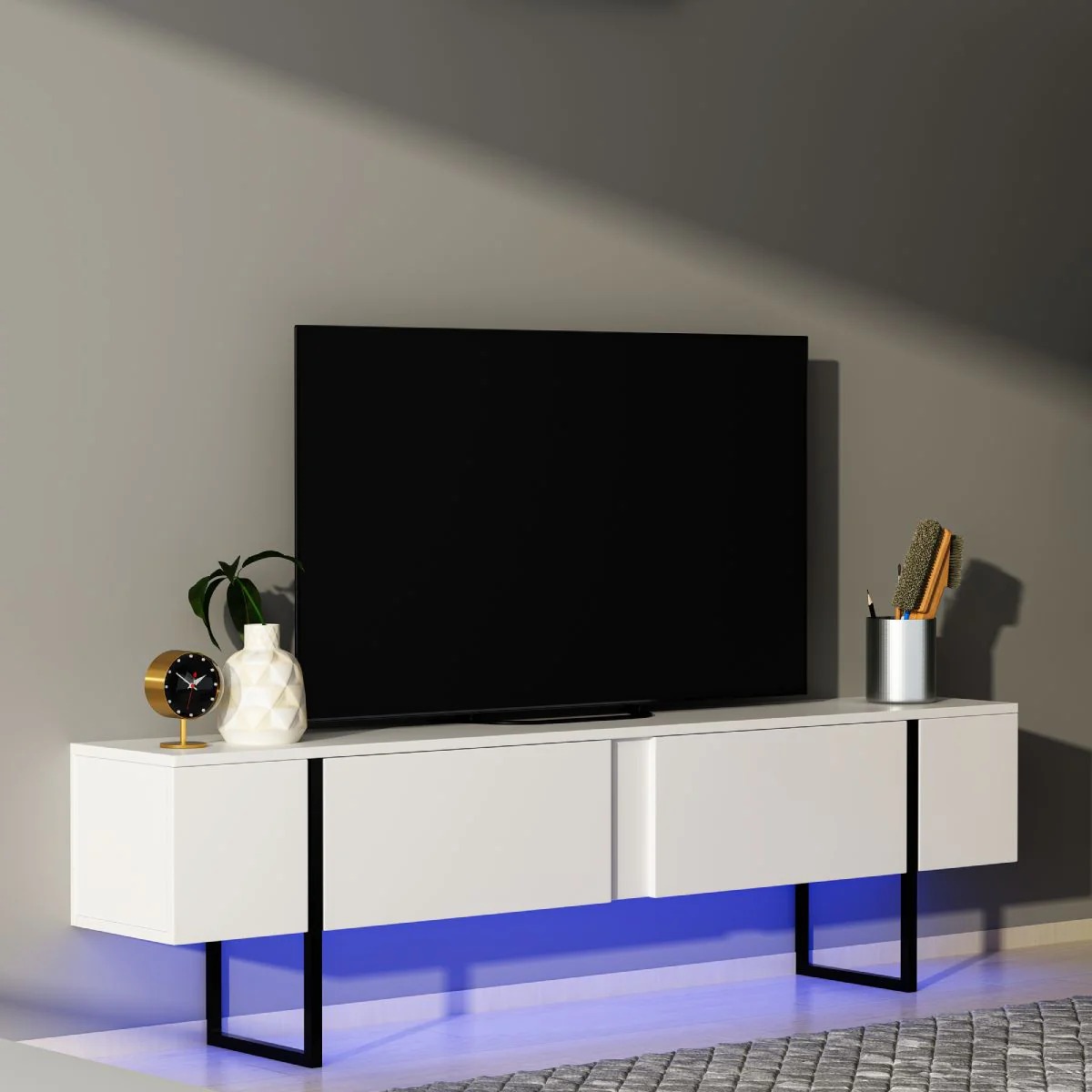 Favora White Edition Metal Ayaklı Ledli TV Sehpası - 200 cm