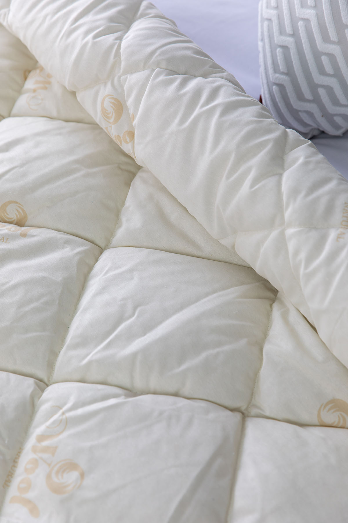 Favora Yün Çift Kişilik Yorgan 195x215 Favora Yün Çift Kişilik Yorgan 195x215