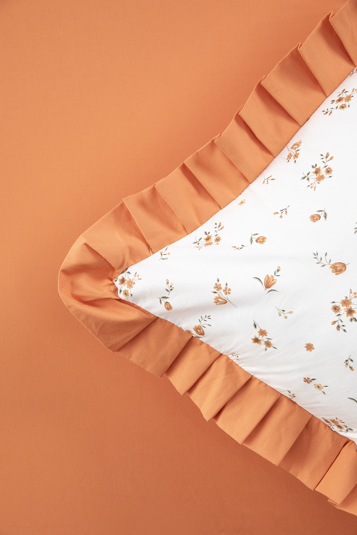 Floria Fırfırlı Çift Kişilik NevresimTakımı-Turun Floria Fırfırlı Çift Kişilik NevresimTakımı-Turun