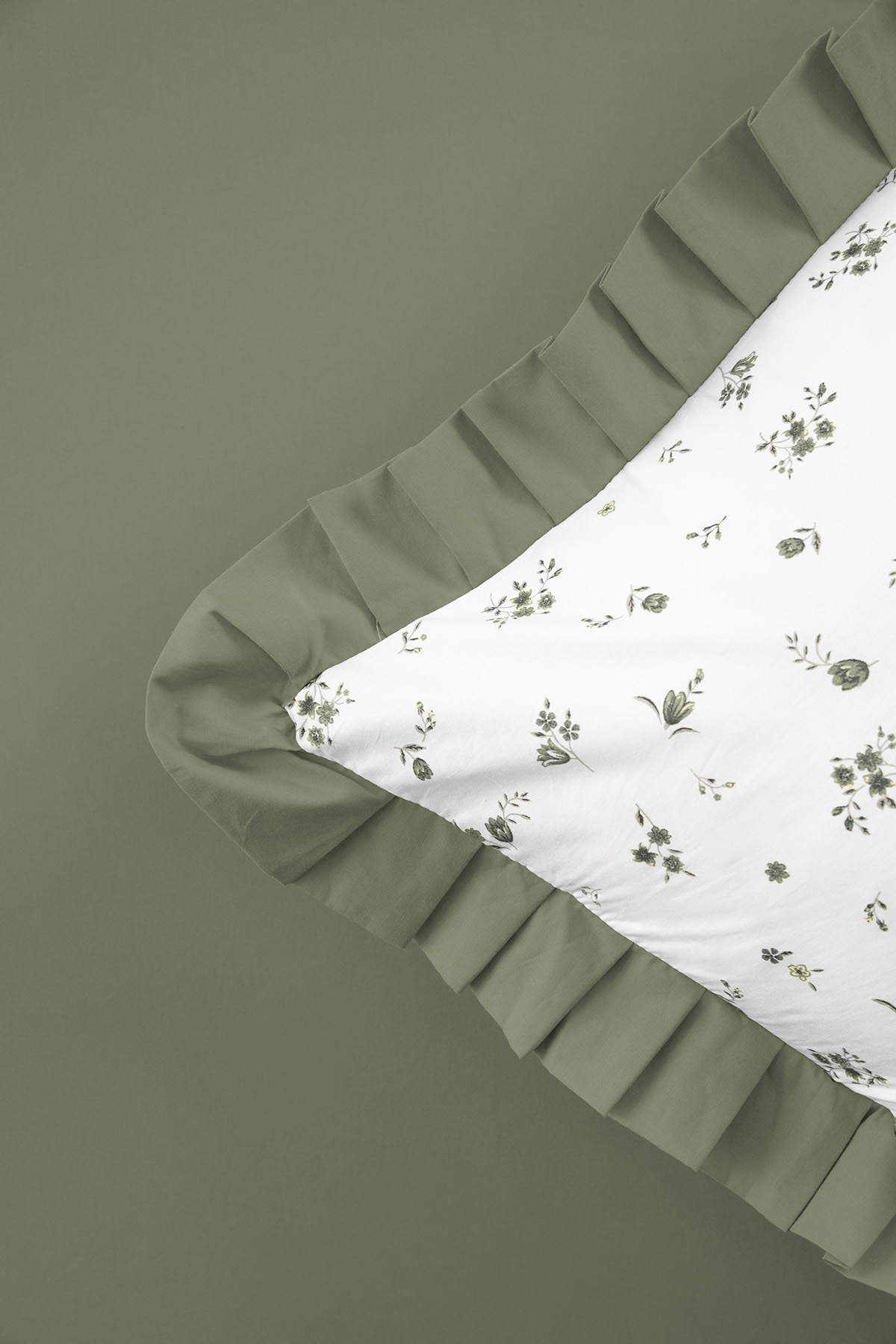 Floria Fırfırlı Çift Kişilik NevresimTakımı-Yeşil Floria Fırfırlı Çift Kişilik NevresimTakımı-Yeşil