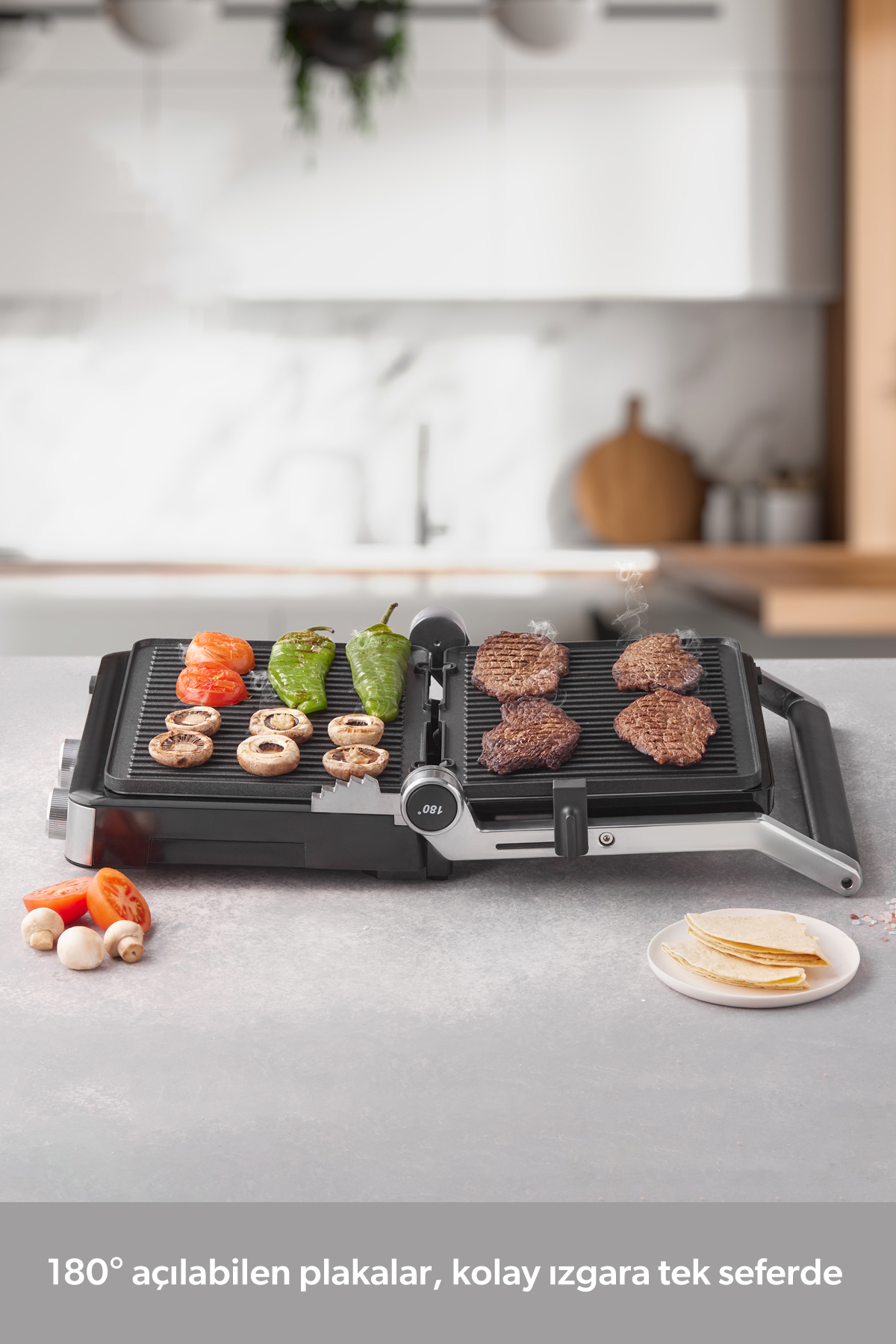 Homend Grilliant 1340H 4 Dilim Kapasiteli Inox Gövde Döküm Plakalı Tost ve Izgara Makinesi