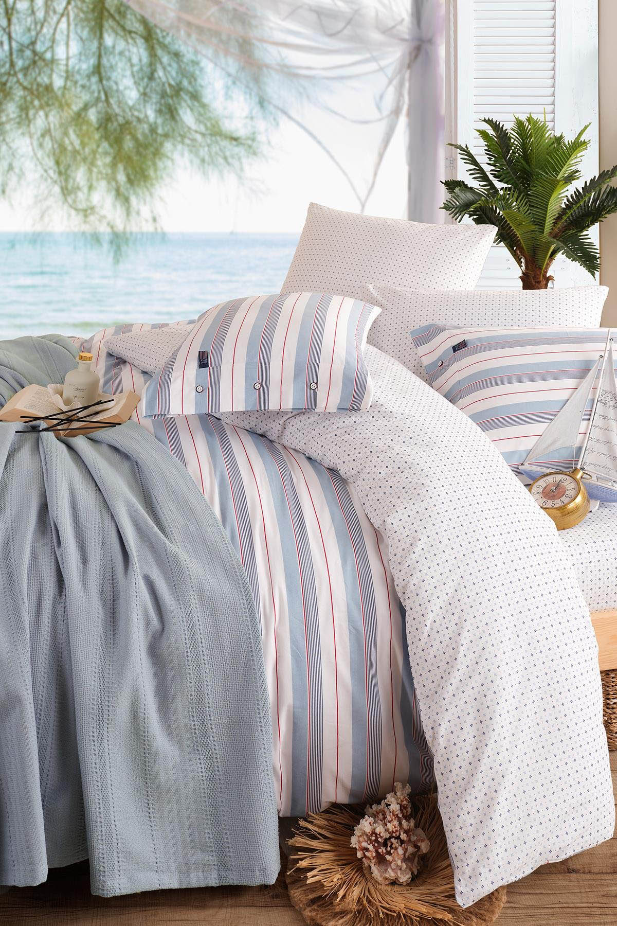 İyi Geceler Blue Marine Çift Kişilik Nevresimli Pike Takımı - Aura Mavi