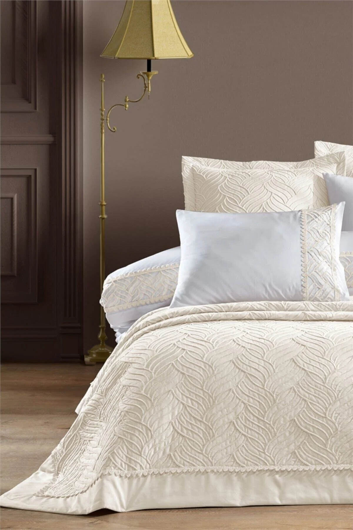 İyi Geceler Talia Çift Kişilik 7 Parça Yatak Örtüsü Seti - Ekru