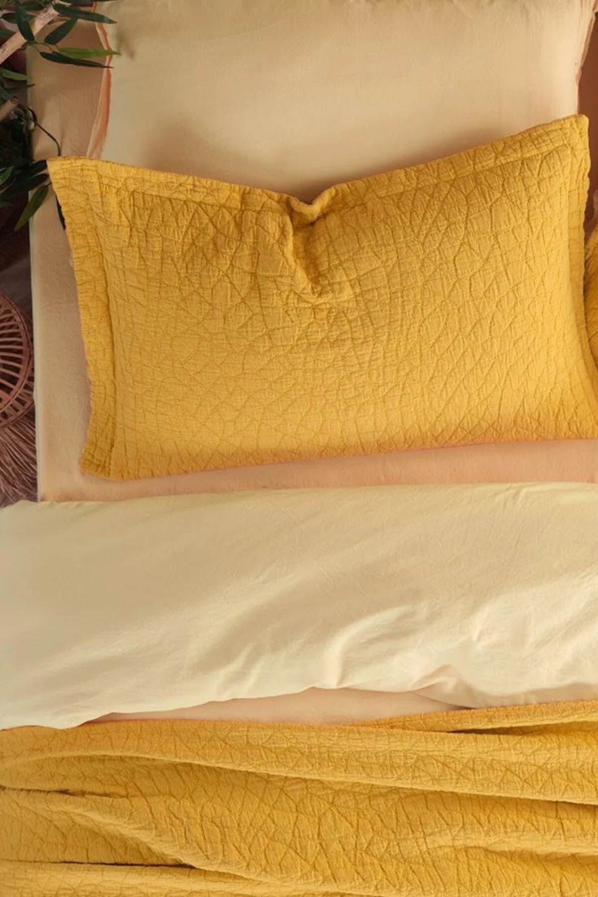 İyi Geceler Zen Stone Çift Kişilik %100 Pamuk Yatak Örtüsü Seti - Hardal