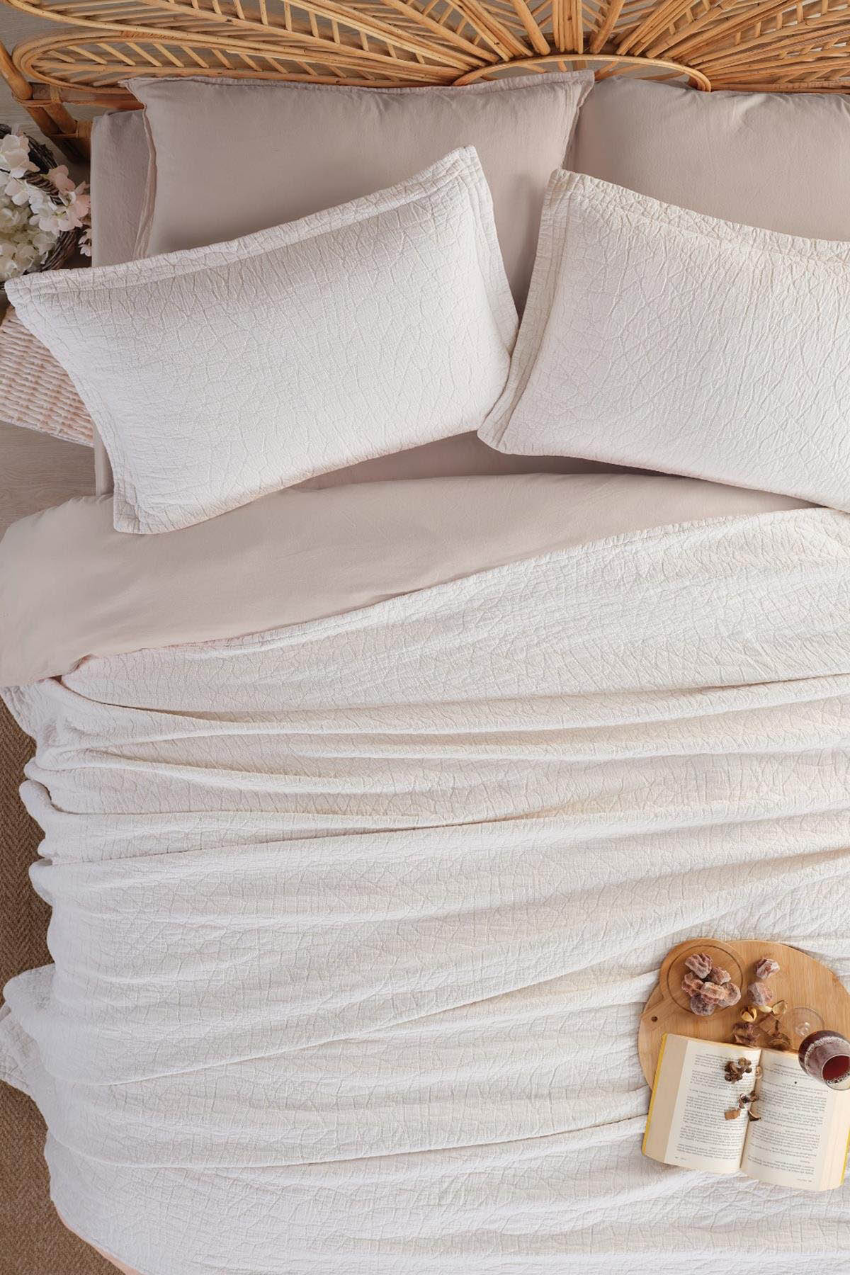 İyi Geceler Zen Stone Çift Kişilik %100 Pamuk Yatak Örtüsü Seti - Krem