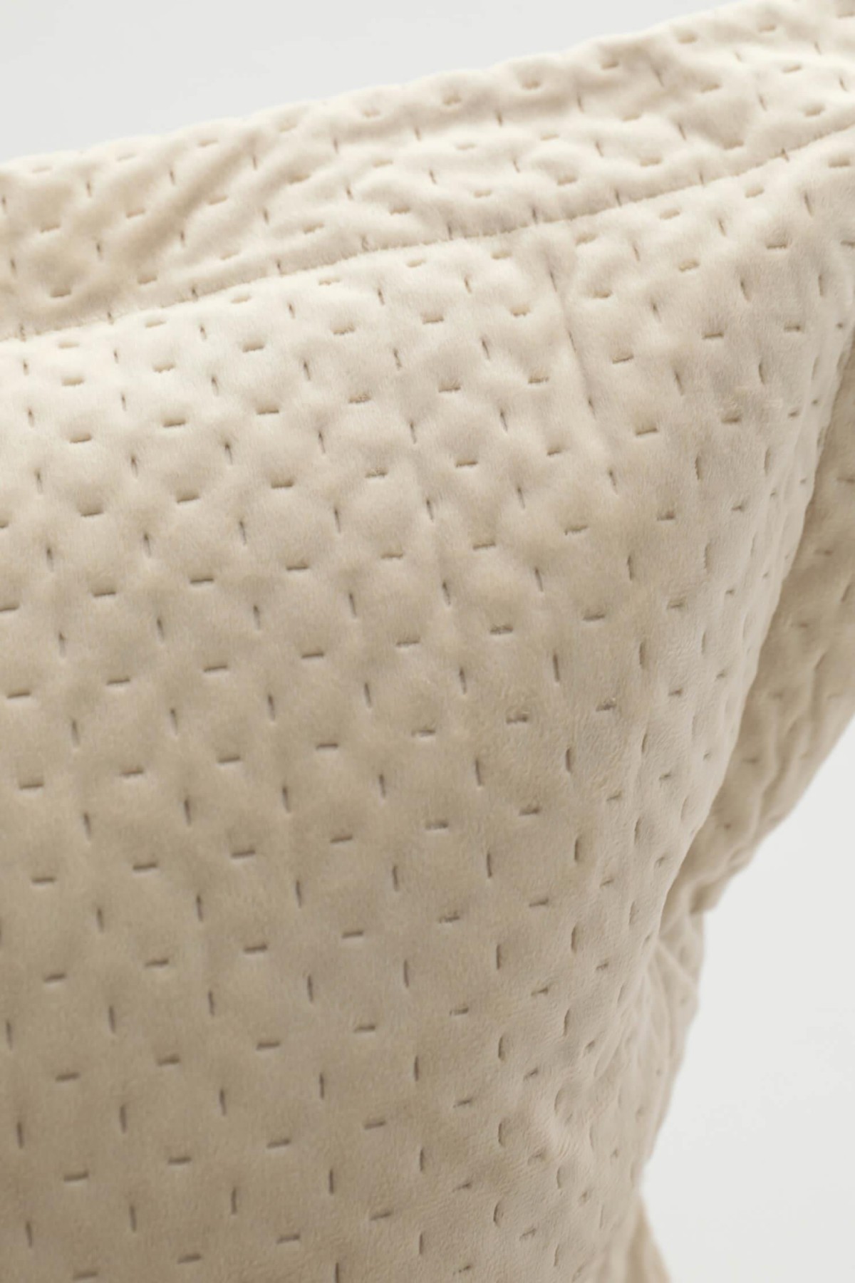 Lidia Çift Kişilik Yatak Örtüsü Takımı - Vizon Lidia Çift Kişilik Yatak Örtüsü Takımı - Vizon