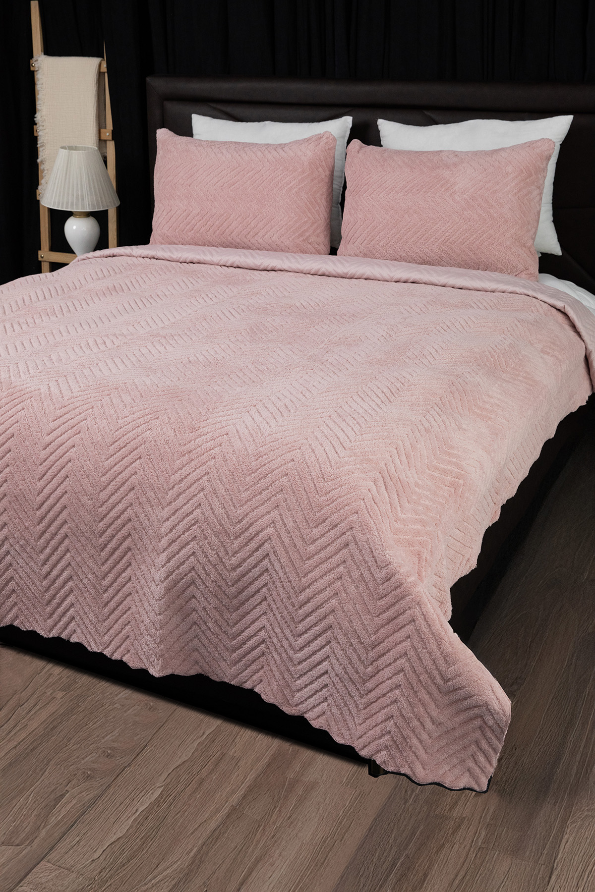 Liena Wellsoft Çift Taraflı 4 Mevsim Çift Kişilik Yatak Örtüsü - Pudra Liena Wellsoft Çift Taraflı 4 Mevsim Çift Kişilik Yatak Örtüsü - Pudra