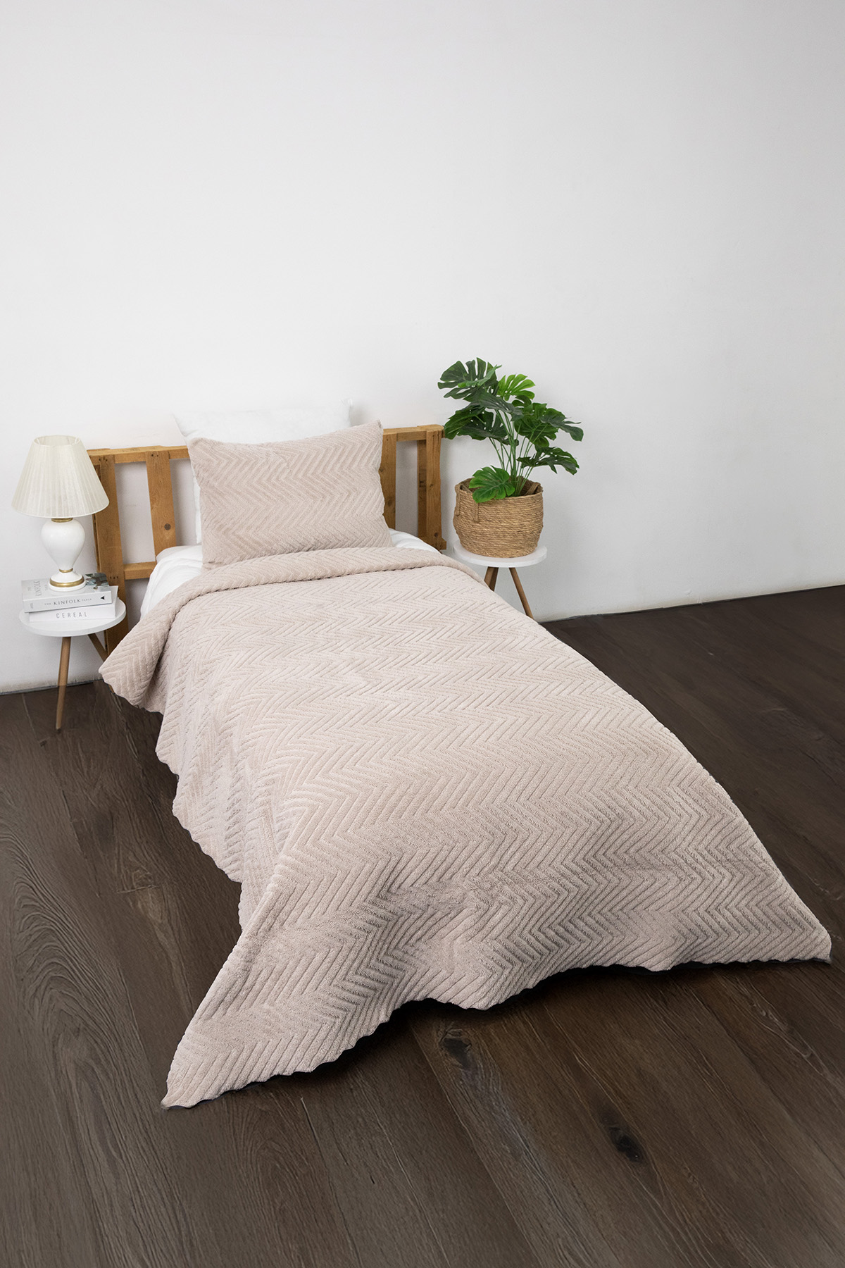 Liena Wellsoft Tek Kişilik Yatak Örtüsü - Bej Liena Wellsoft Tek Kişilik Yatak Örtüsü - Bej