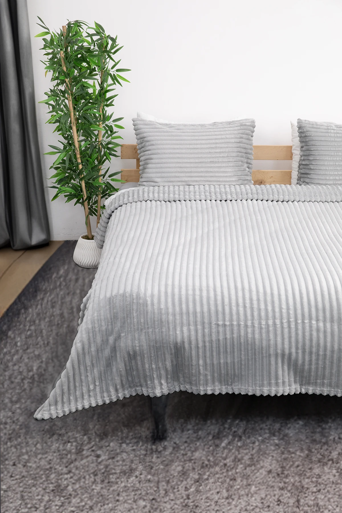 Linda 3 Parça Çift Kişilik Battaniye Seti - Gri Linda 3 Parça Çift Kişilik Battaniye Seti - Gri