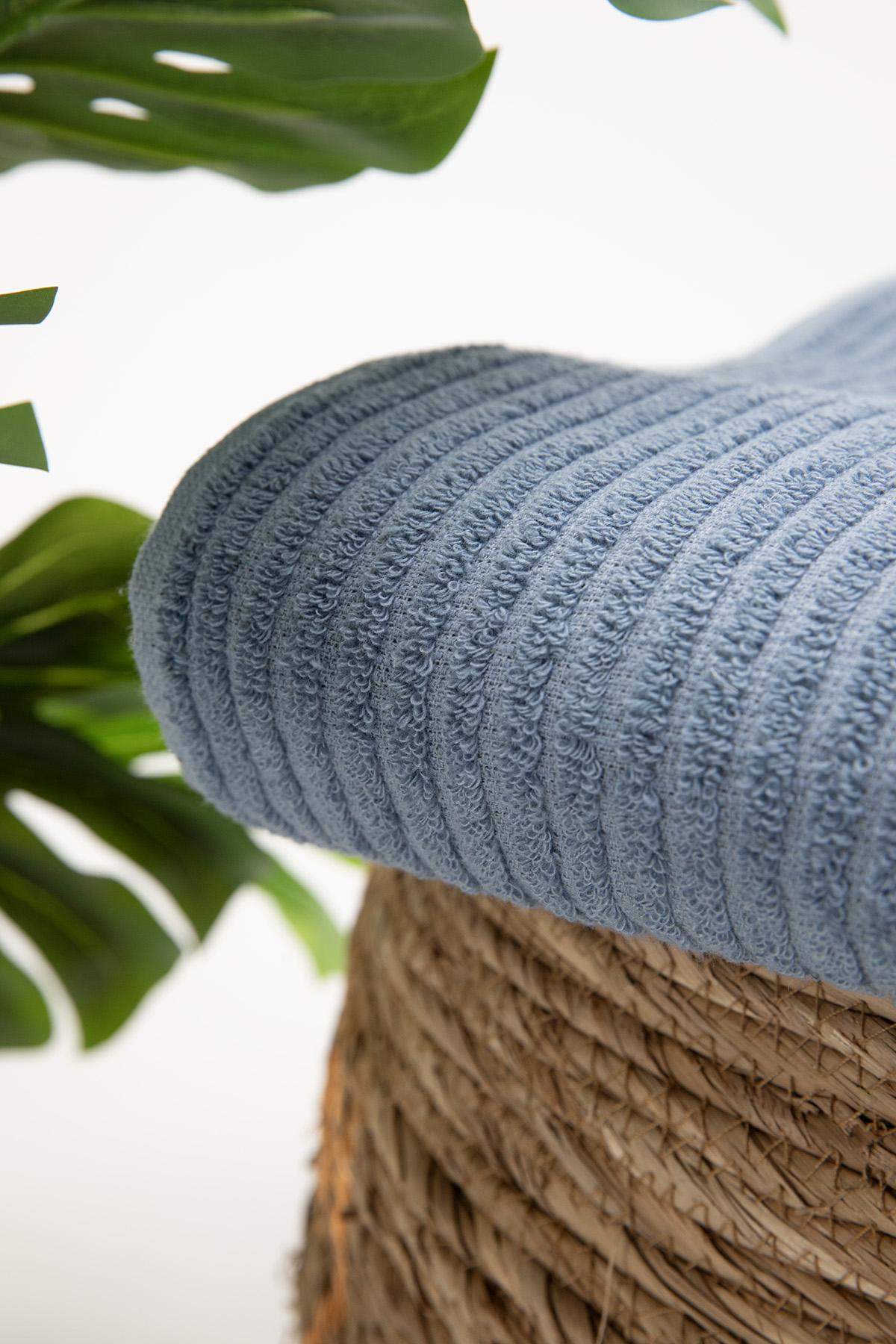 Line Luxury Pamuklu Banyo Havlusu 100x150 - İndigo Line Luxury Pamuklu Banyo Havlusu 100x150 - İndigo