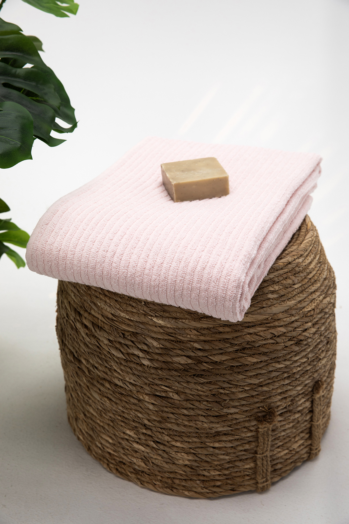 Line Luxury Pamuklu Banyo Havlusu 100x150 - Pudra Line Luxury Pamuklu Banyo Havlusu 100x150 - Pudra