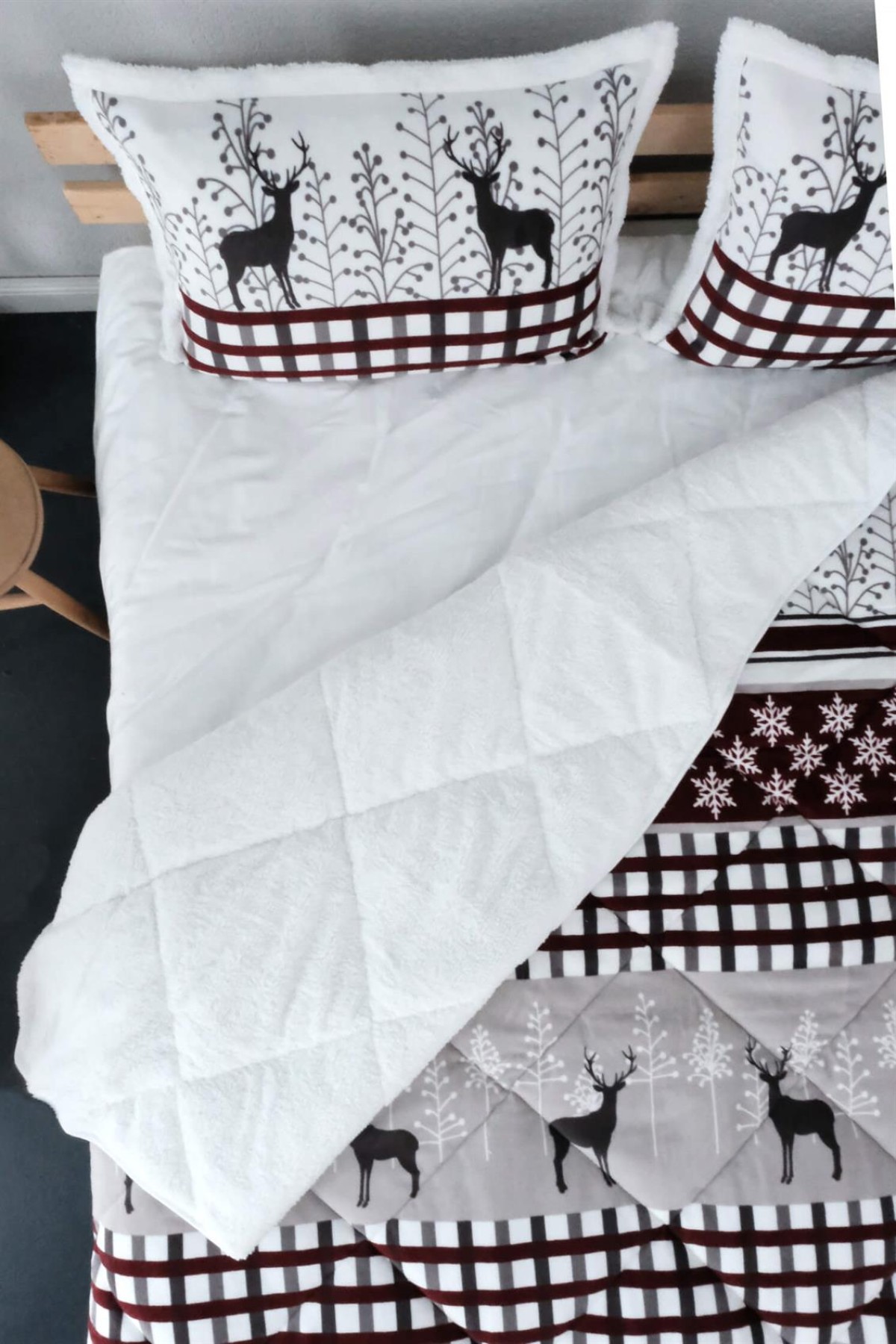 Merinos Comforter Deer Gri Çift Kişilik Yorgan Seti - Kırmızı