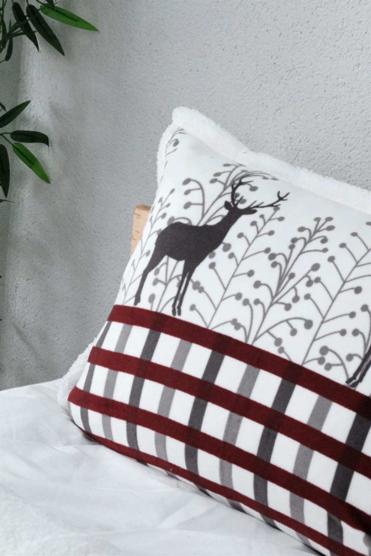 Merinos Comforter Deer Gri Çift Kişilik Yorgan Seti - Kırmızı