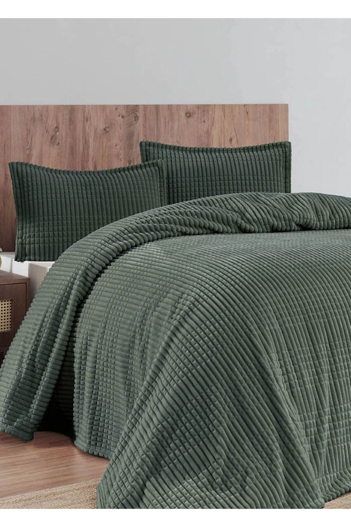 Merinos Modern Line 3 Parça Battaniye Seti - Yeşil Merinos Modern Line 3 Parça Battaniye Seti - Yeşil